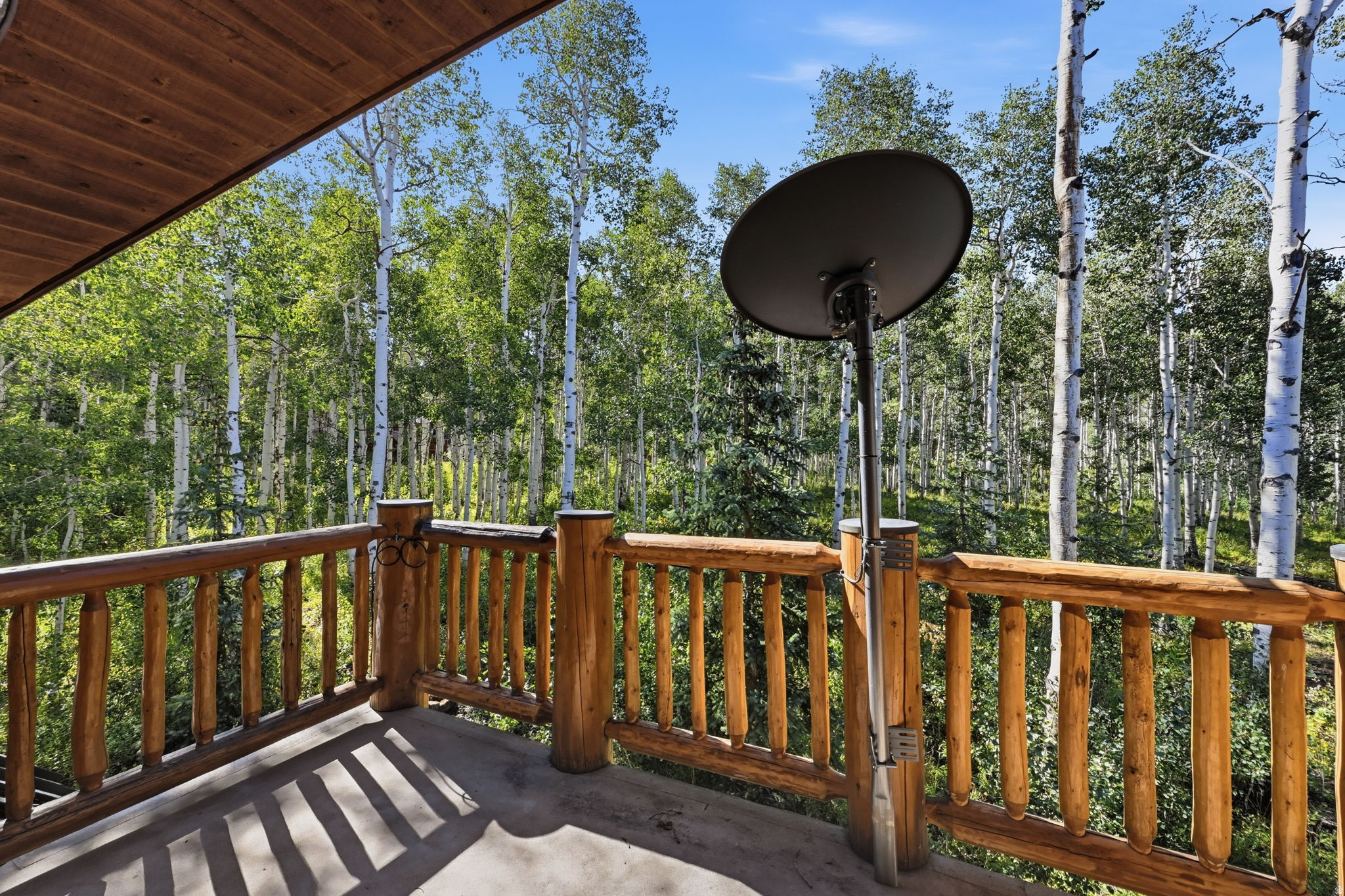 main property photo 27