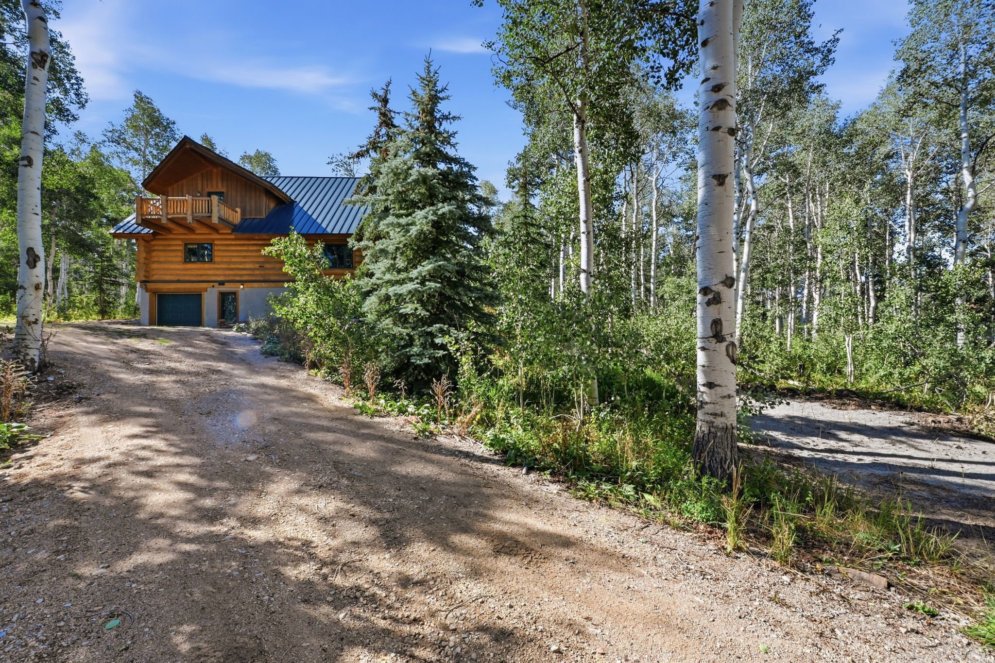 main property photo 37