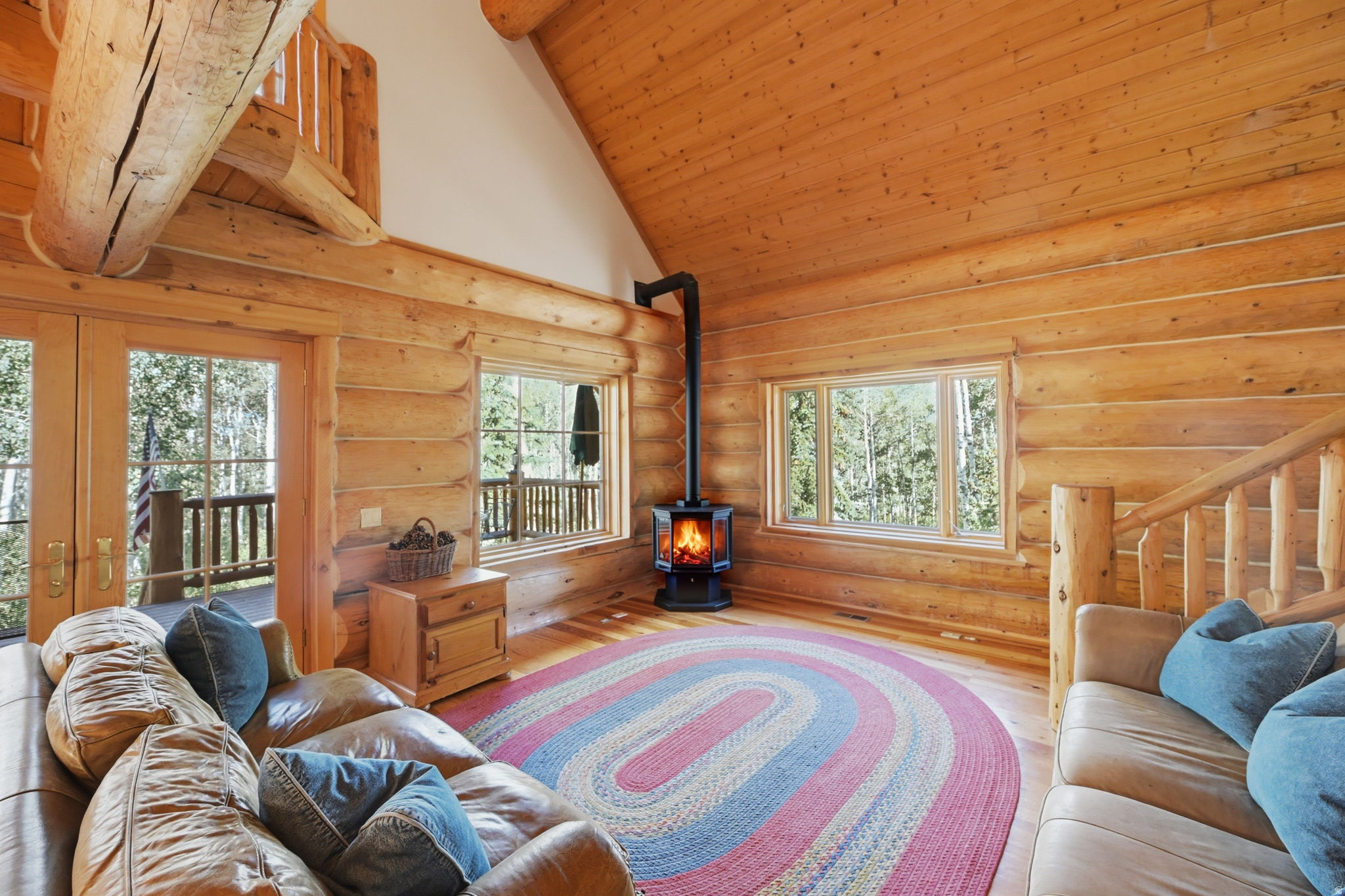 main property photo 9