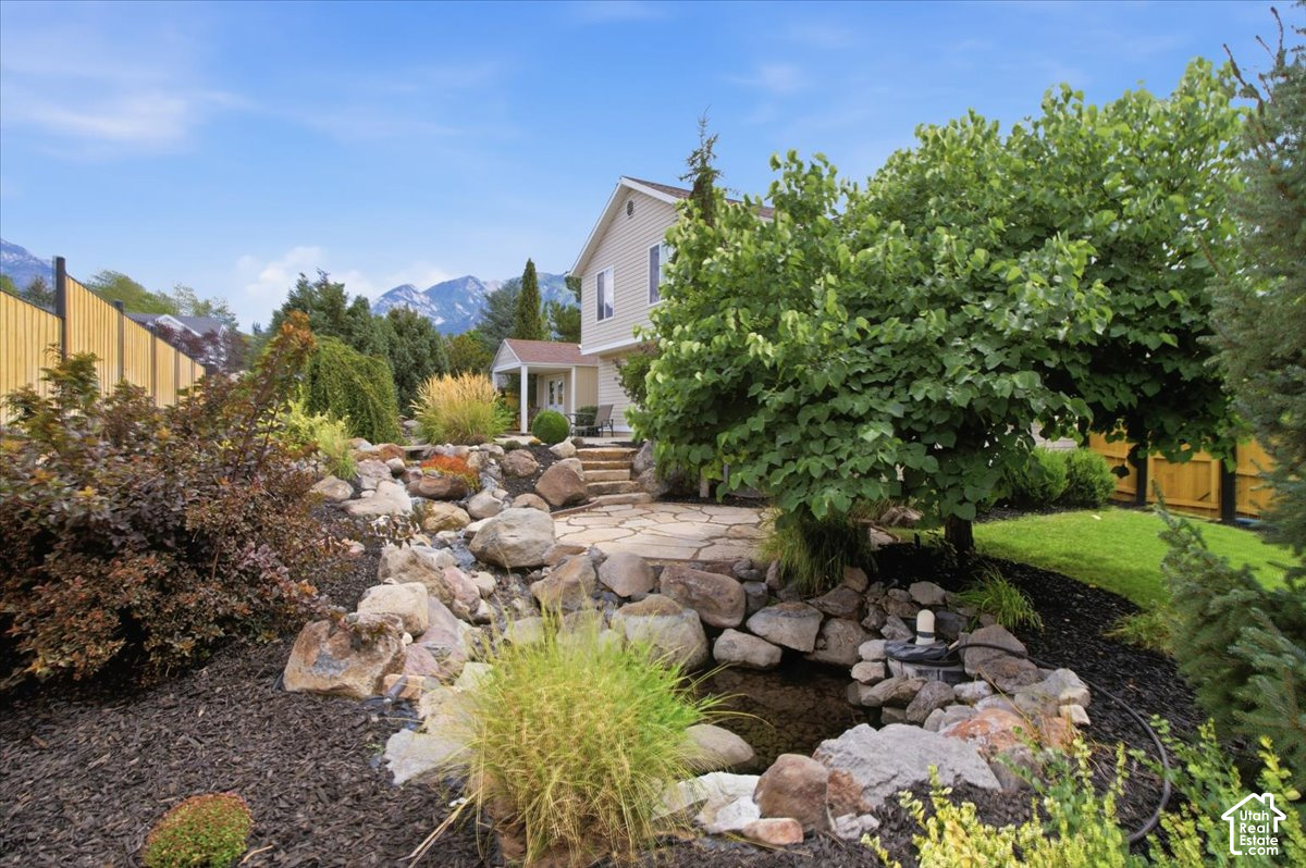 main property photo 28
