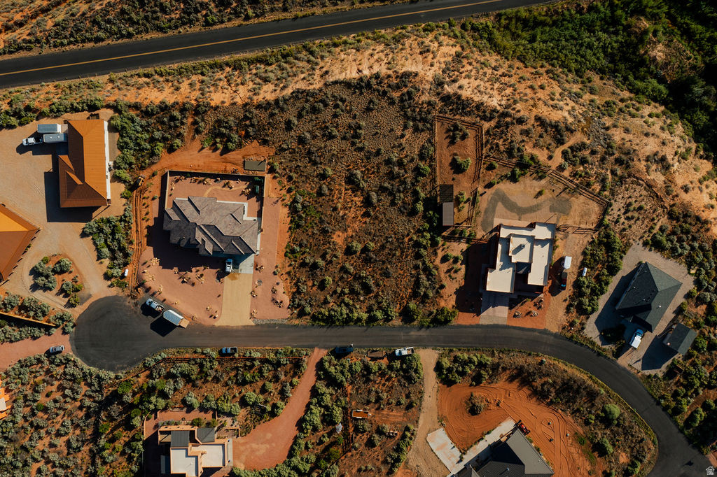 main property photo 10