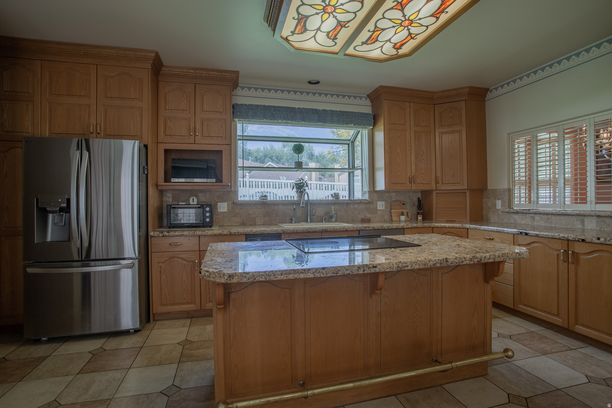 main property photo 8