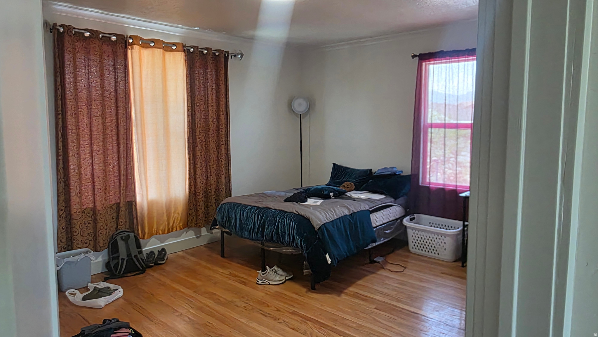main property photo 7
