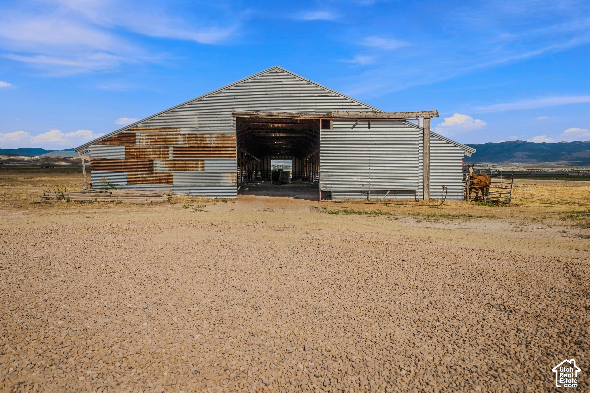 main property photo 41
