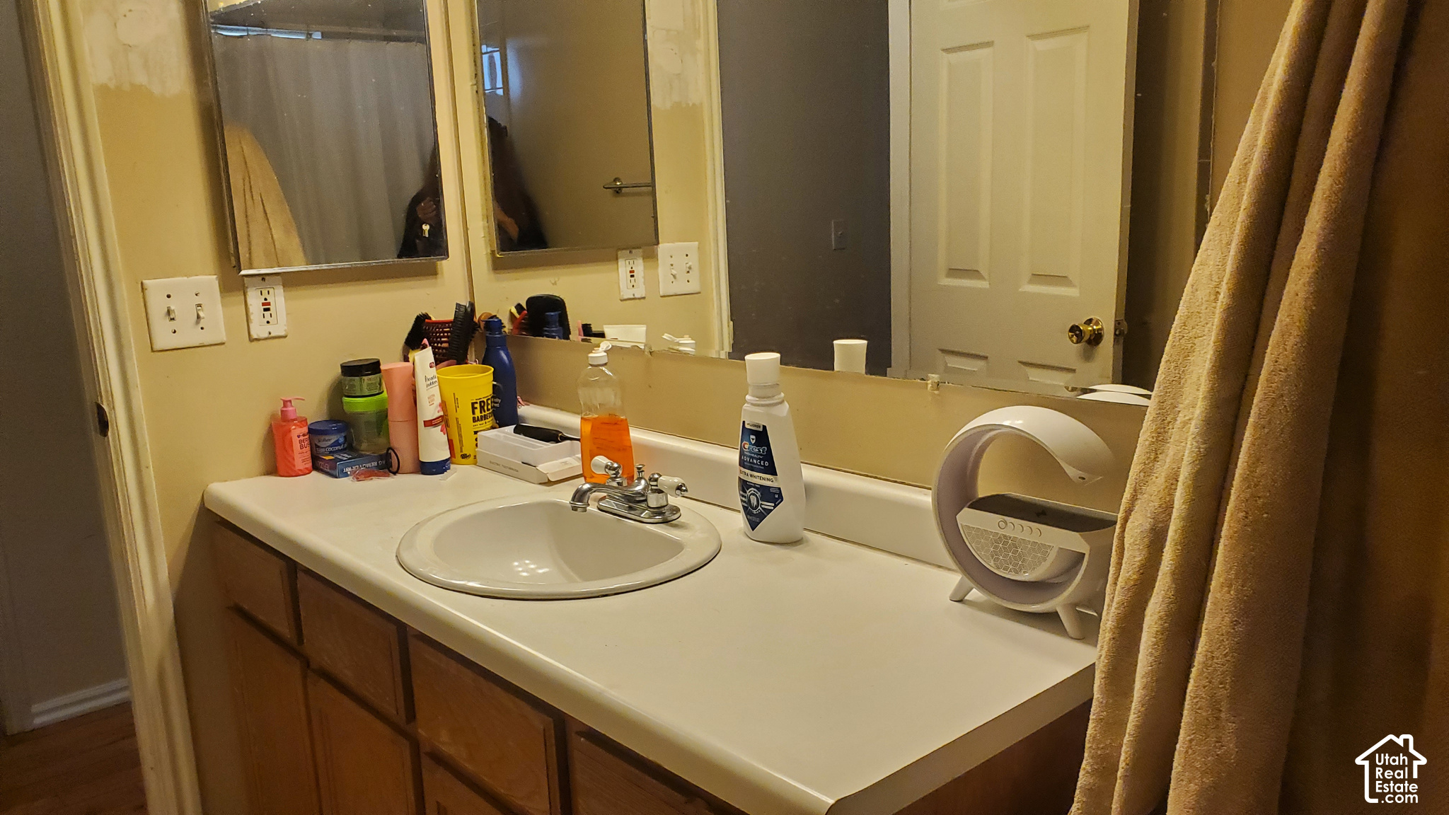 main property photo 19