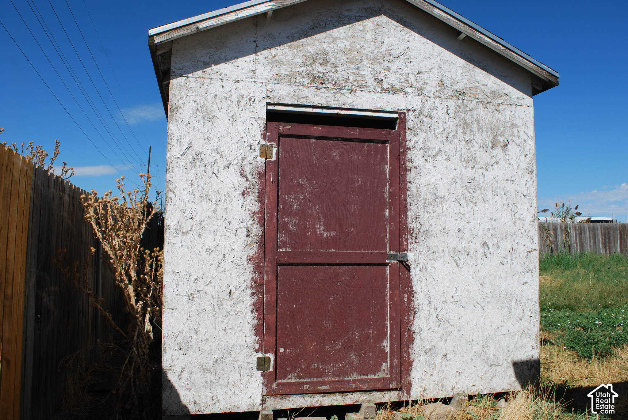 main property photo 30