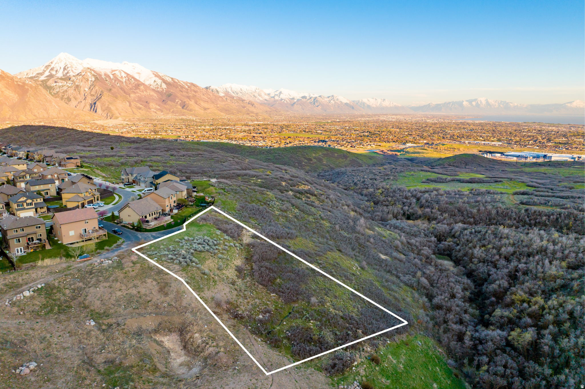 main property photo 12