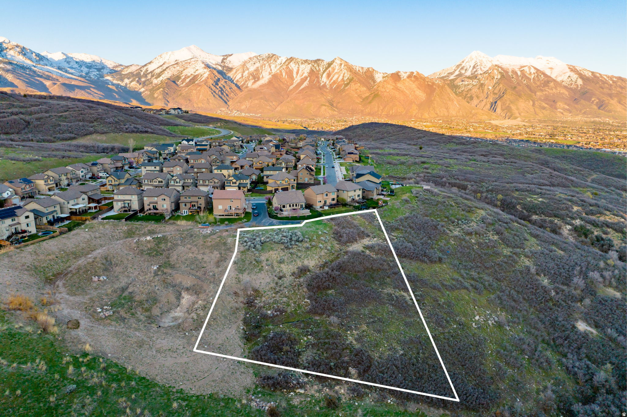 main property photo 13