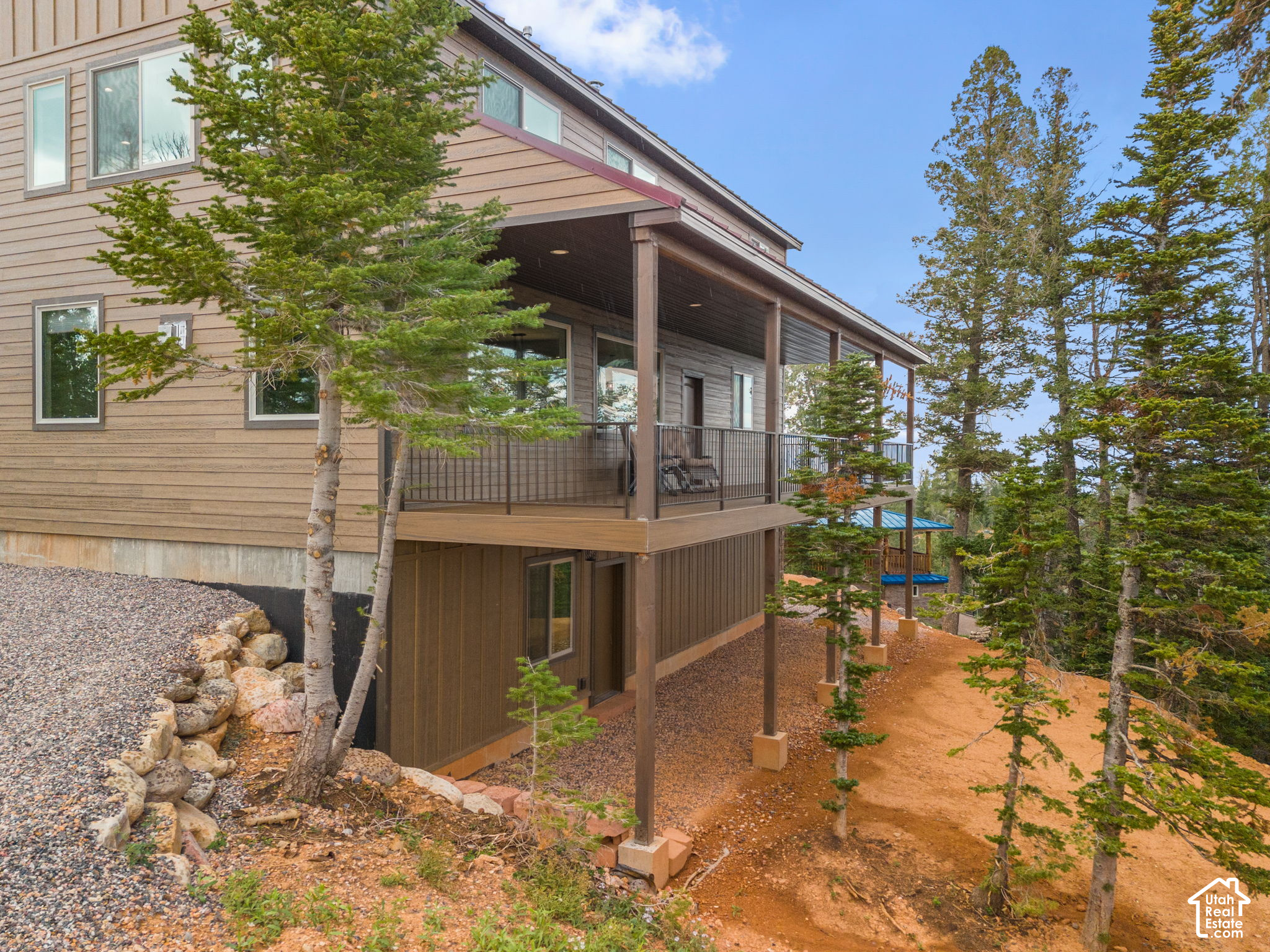 main property photo 56