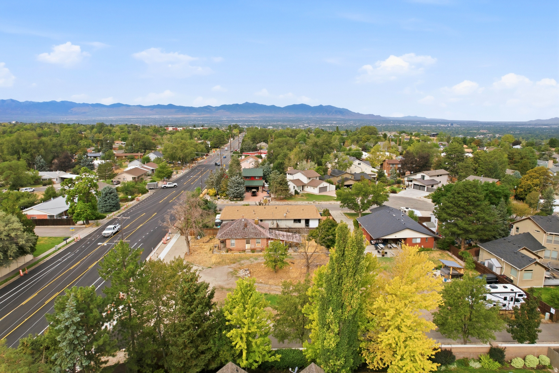 main property photo 13