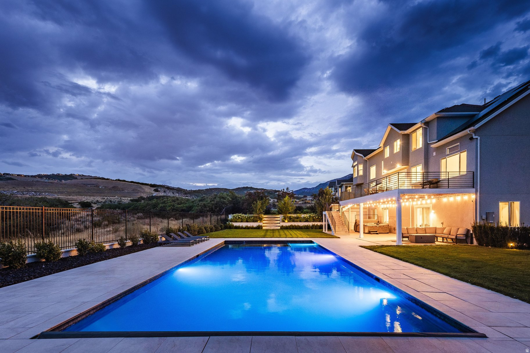 main property photo 58