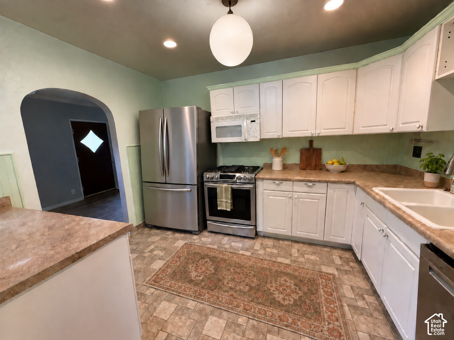 main property photo 4