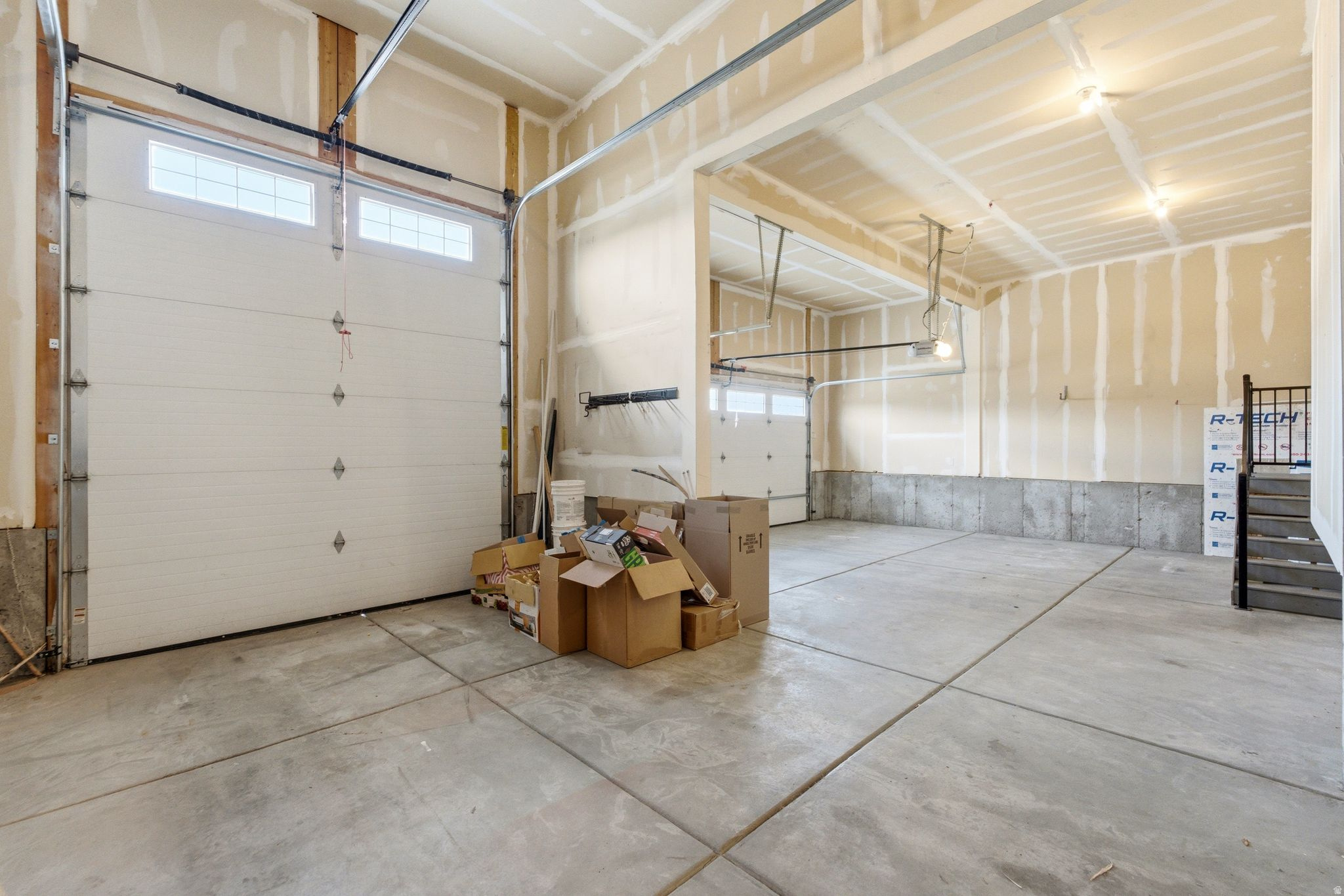 main property photo 53