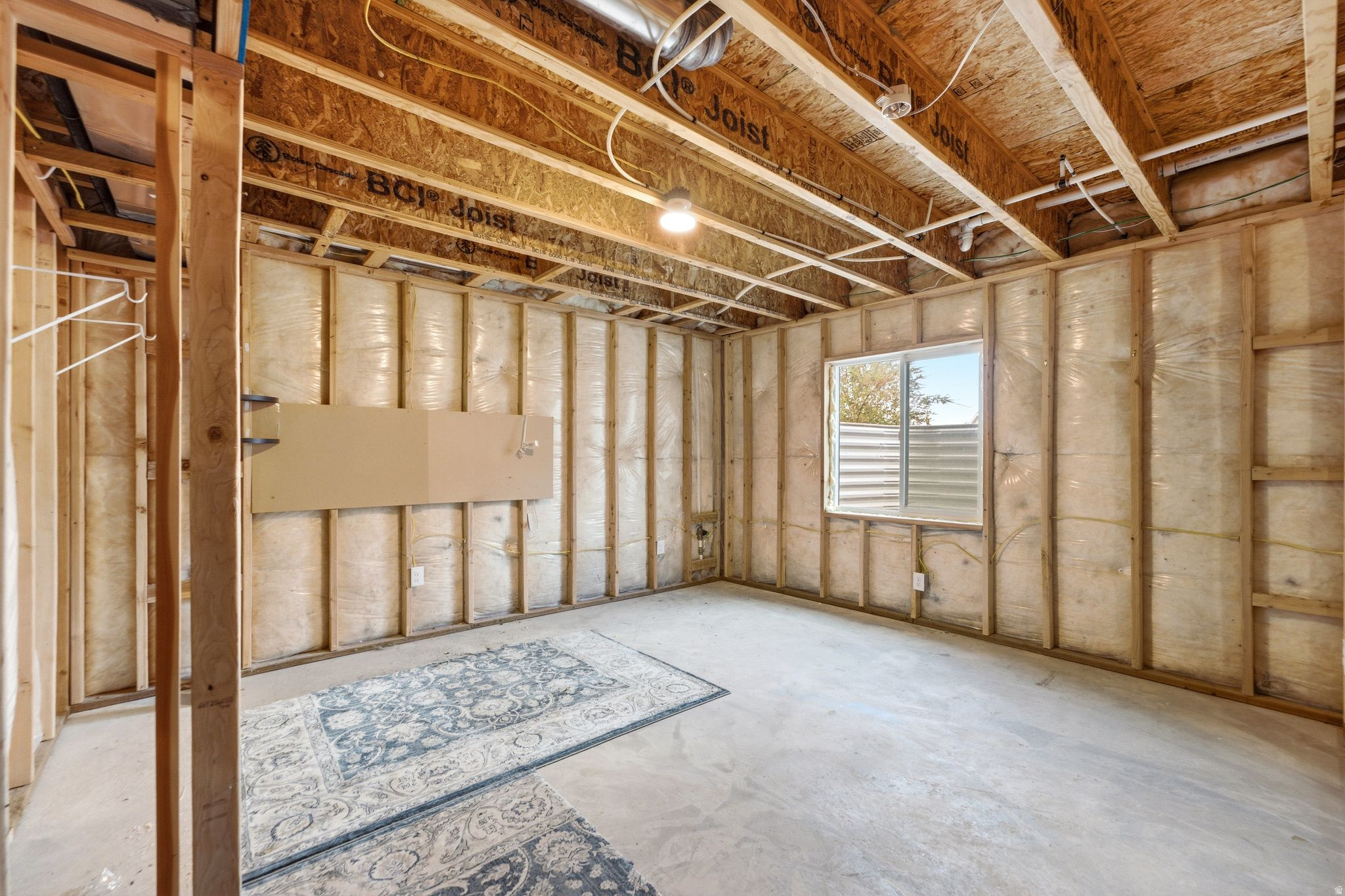 main property photo 58
