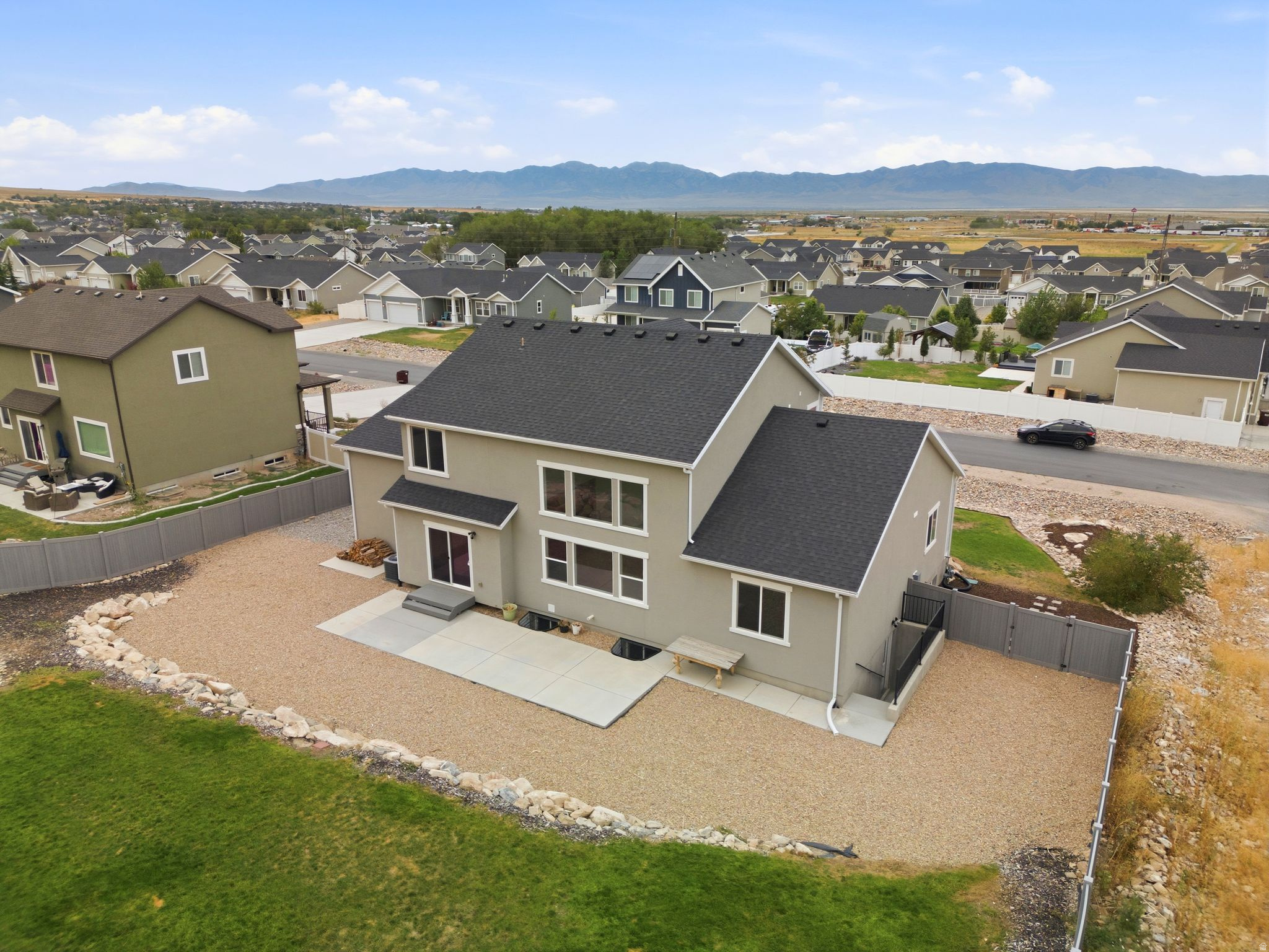 main property photo 70