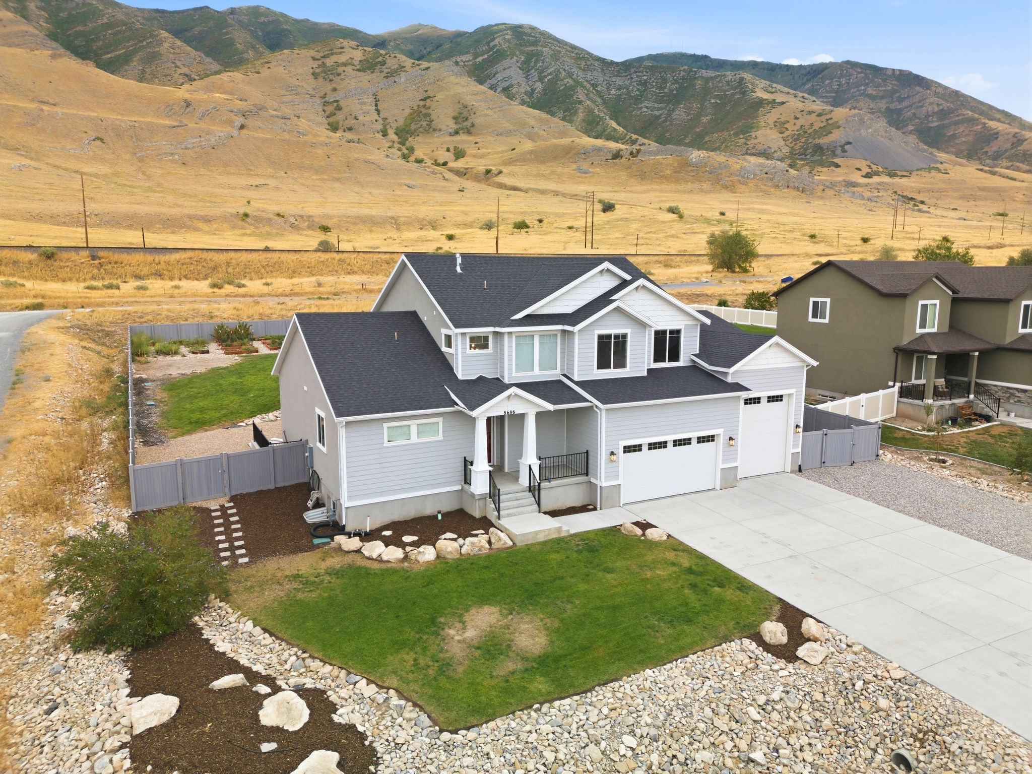 main property photo 86