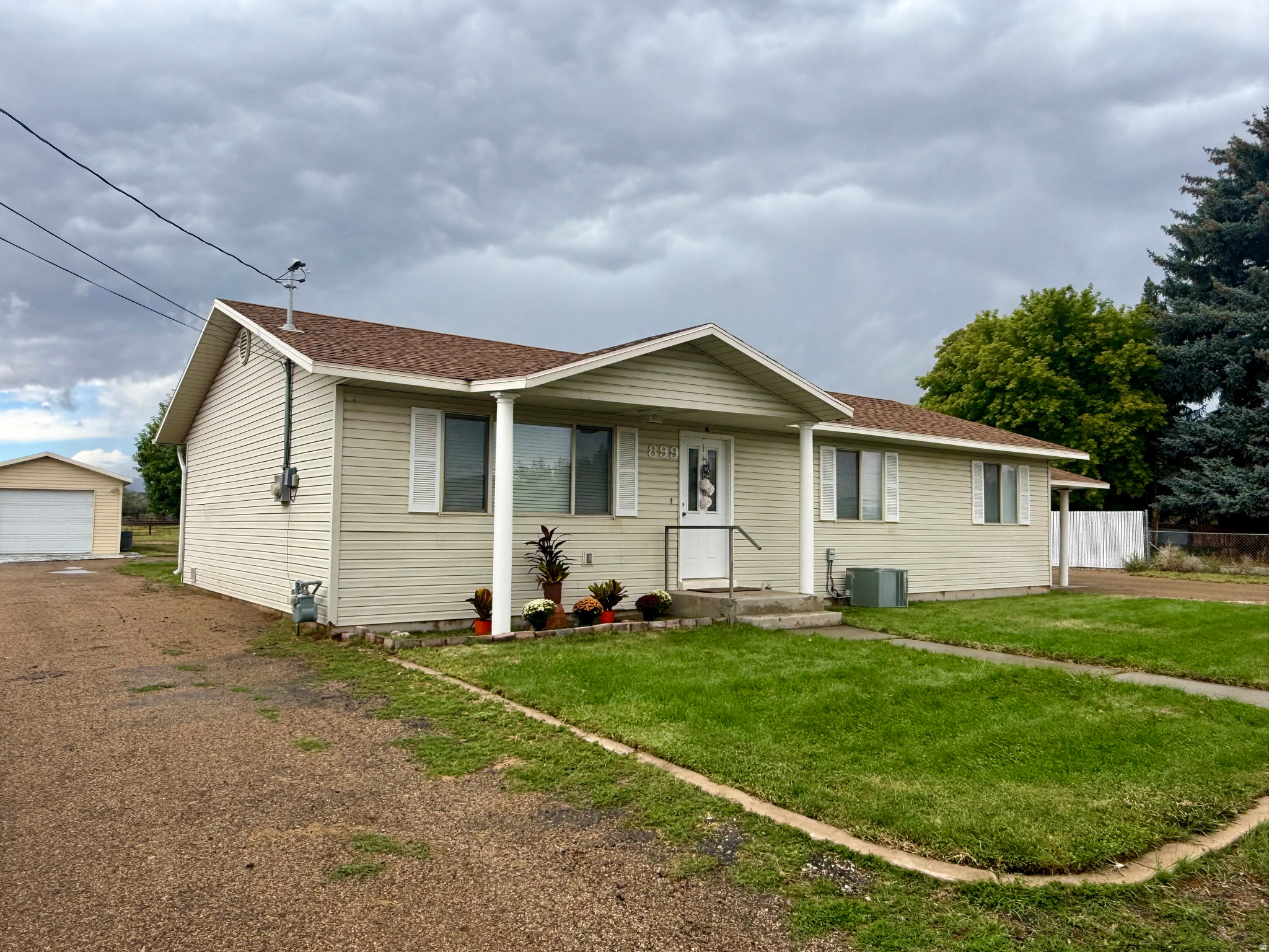 main property photo 1