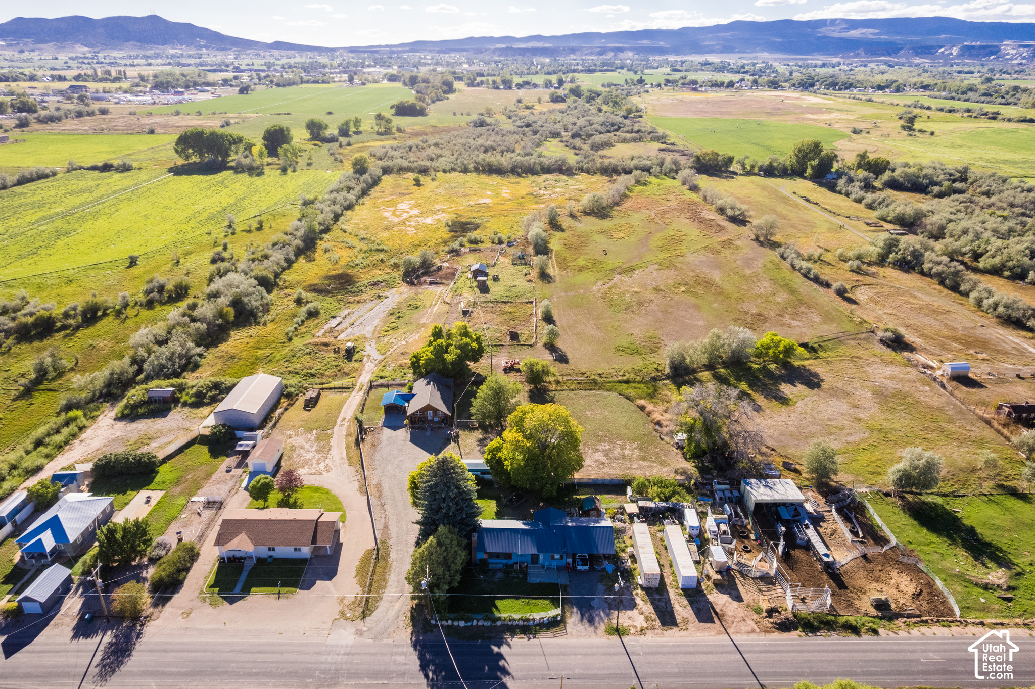 main property photo 20