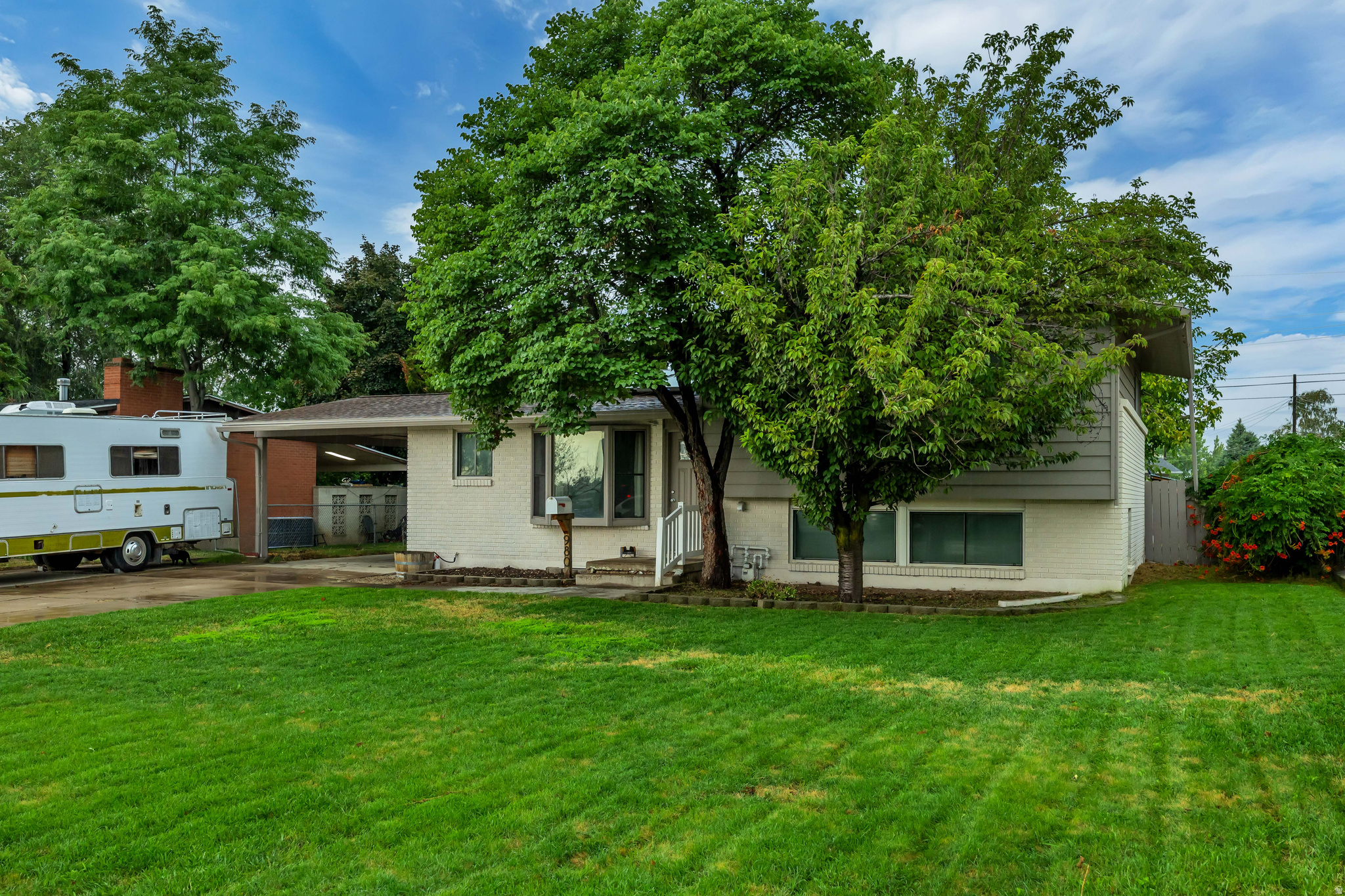 main property photo 51