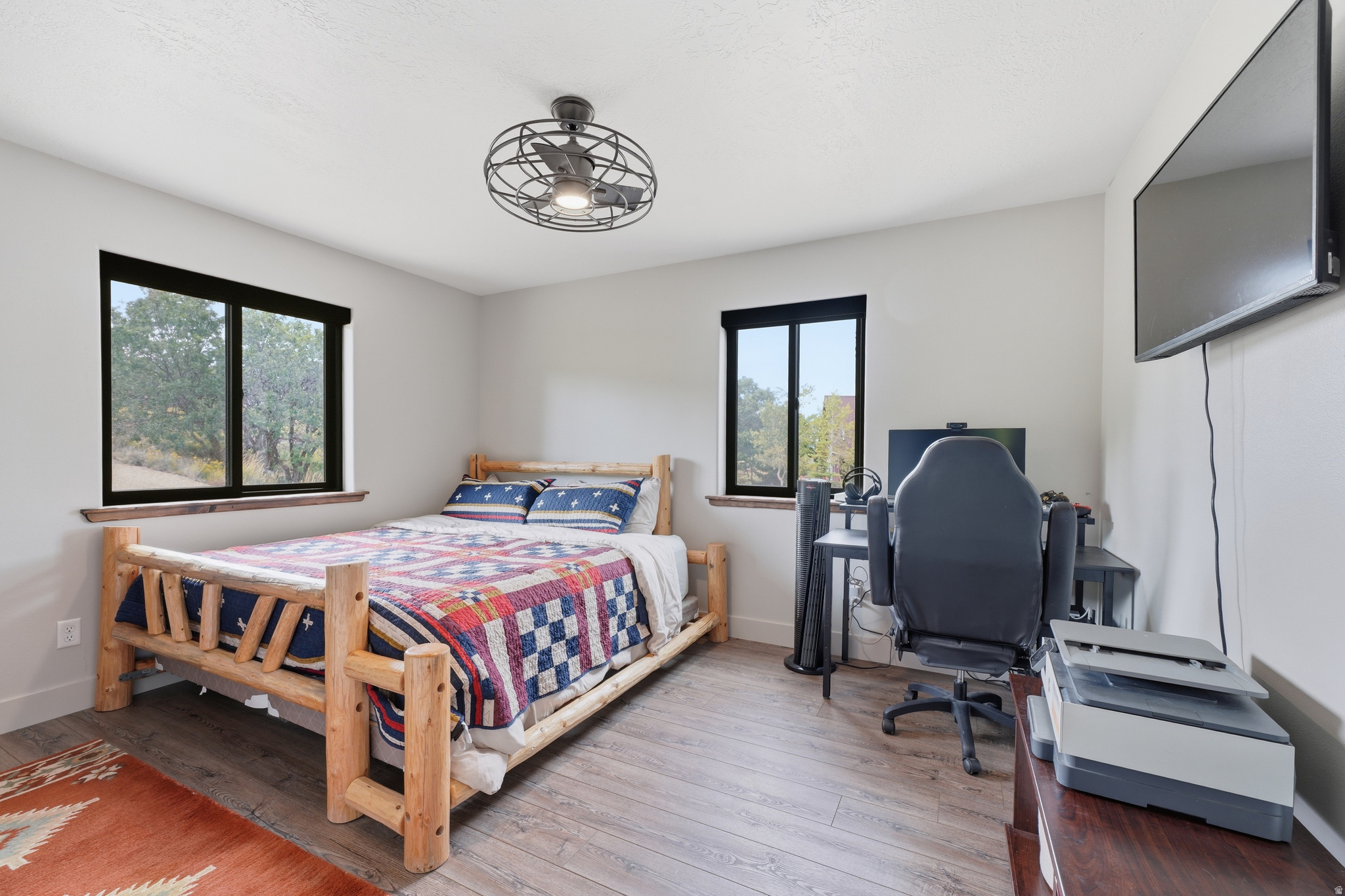 main property photo 8