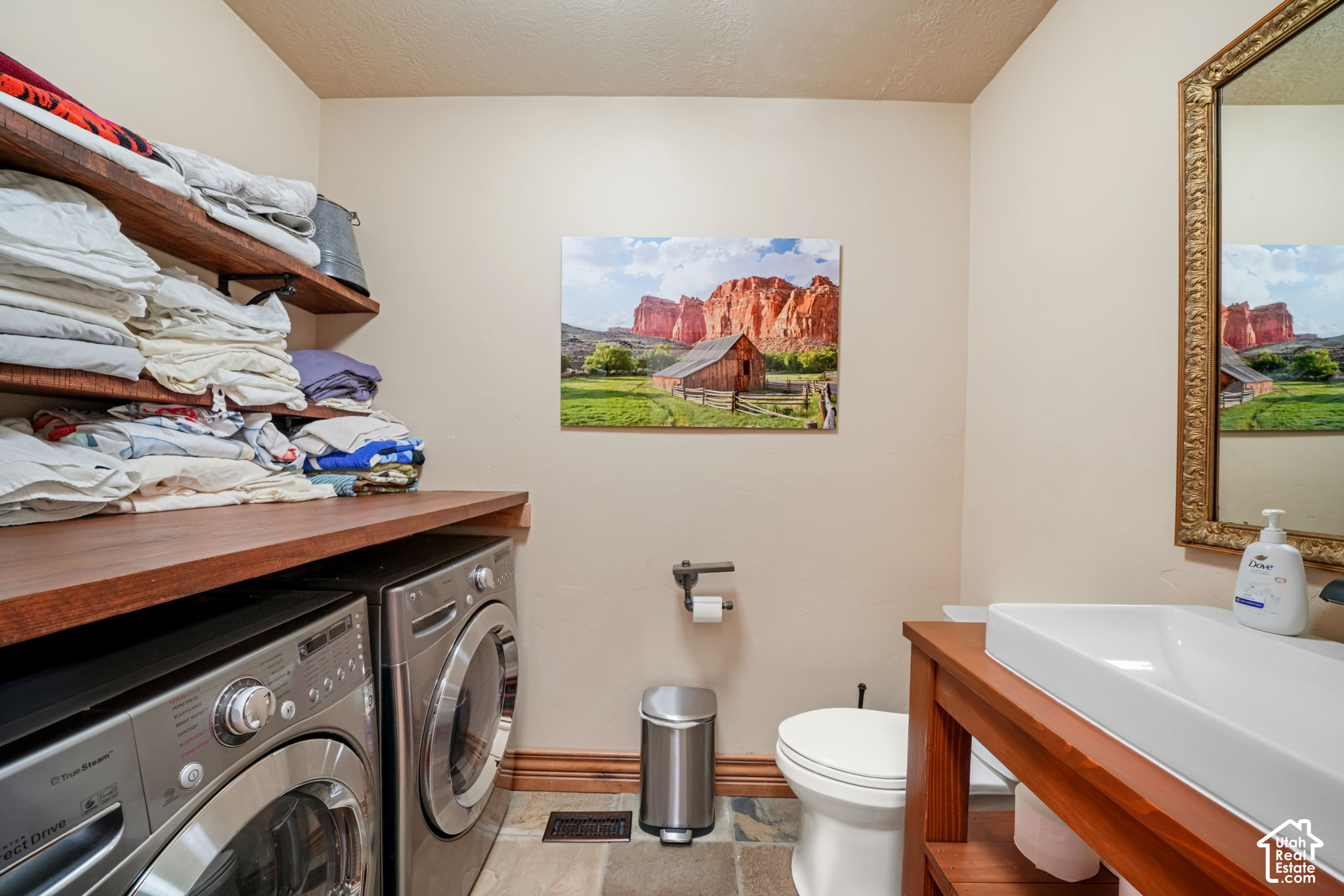 main property photo 60