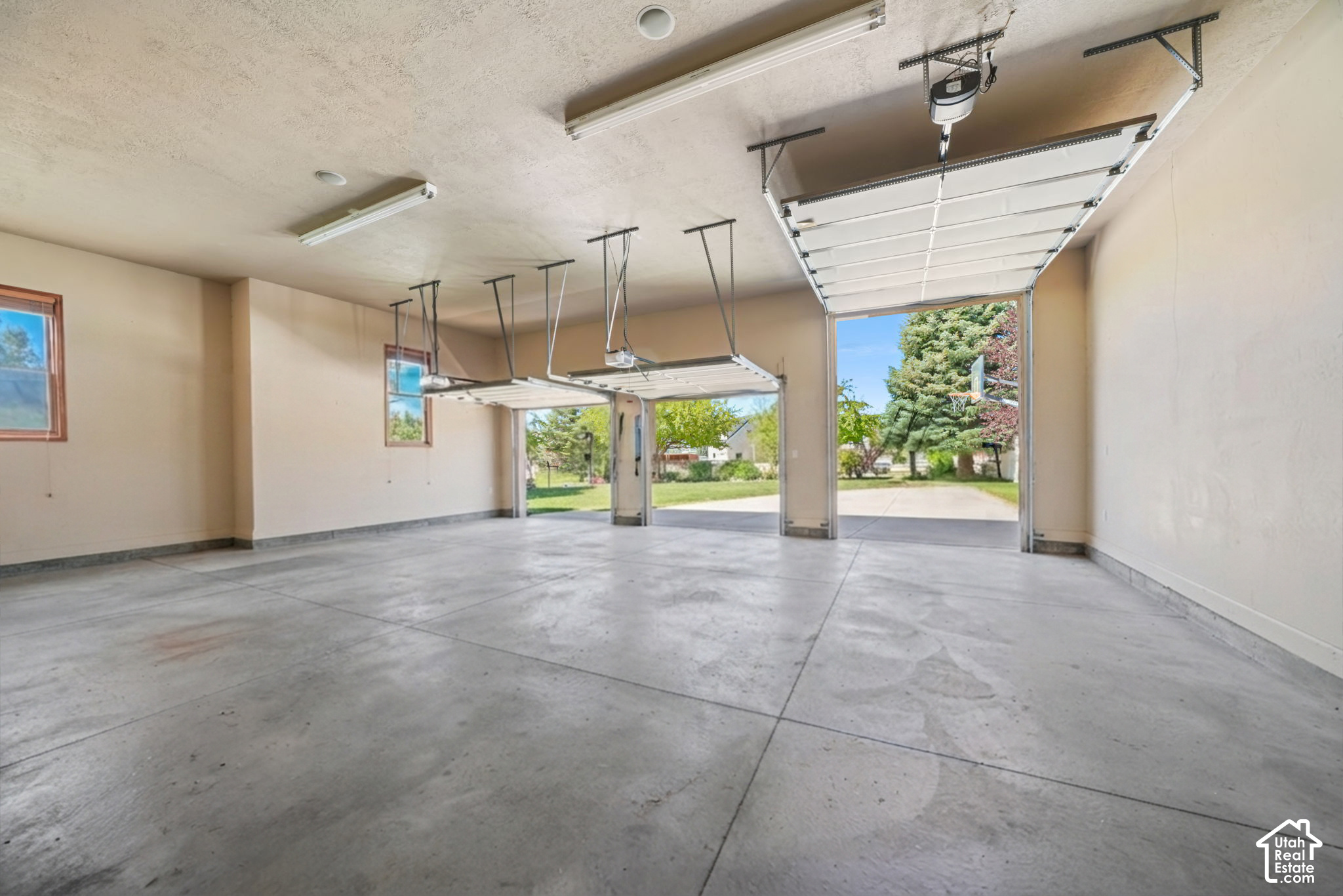 main property photo 61