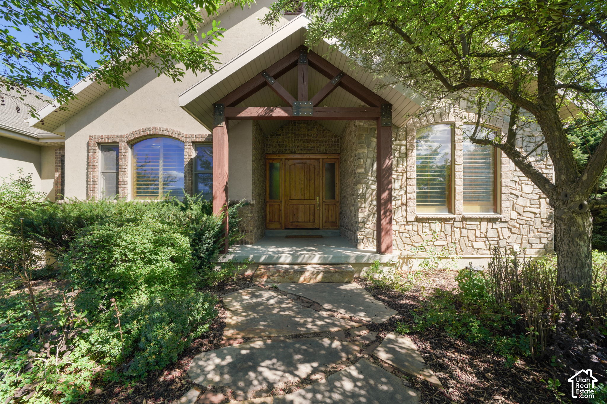 main property photo 78