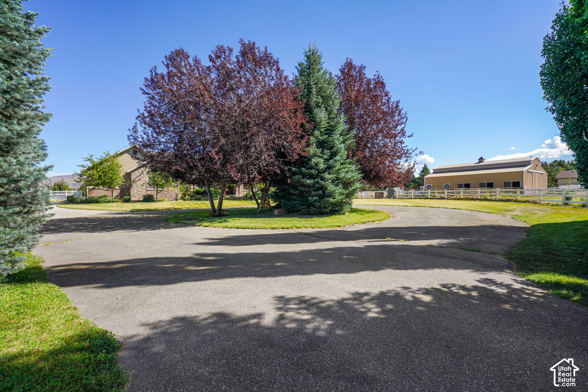 main property photo 84