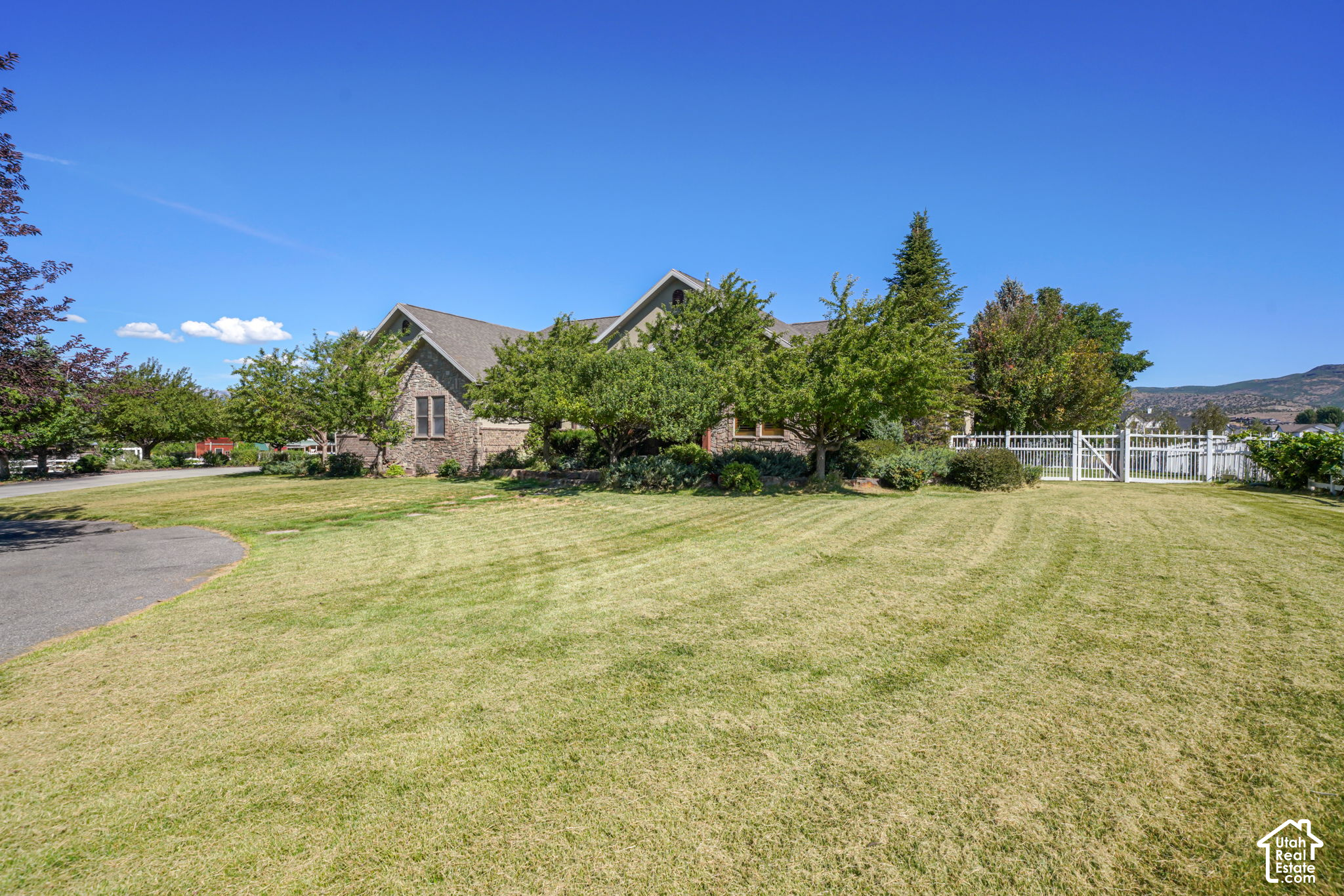 main property photo 92