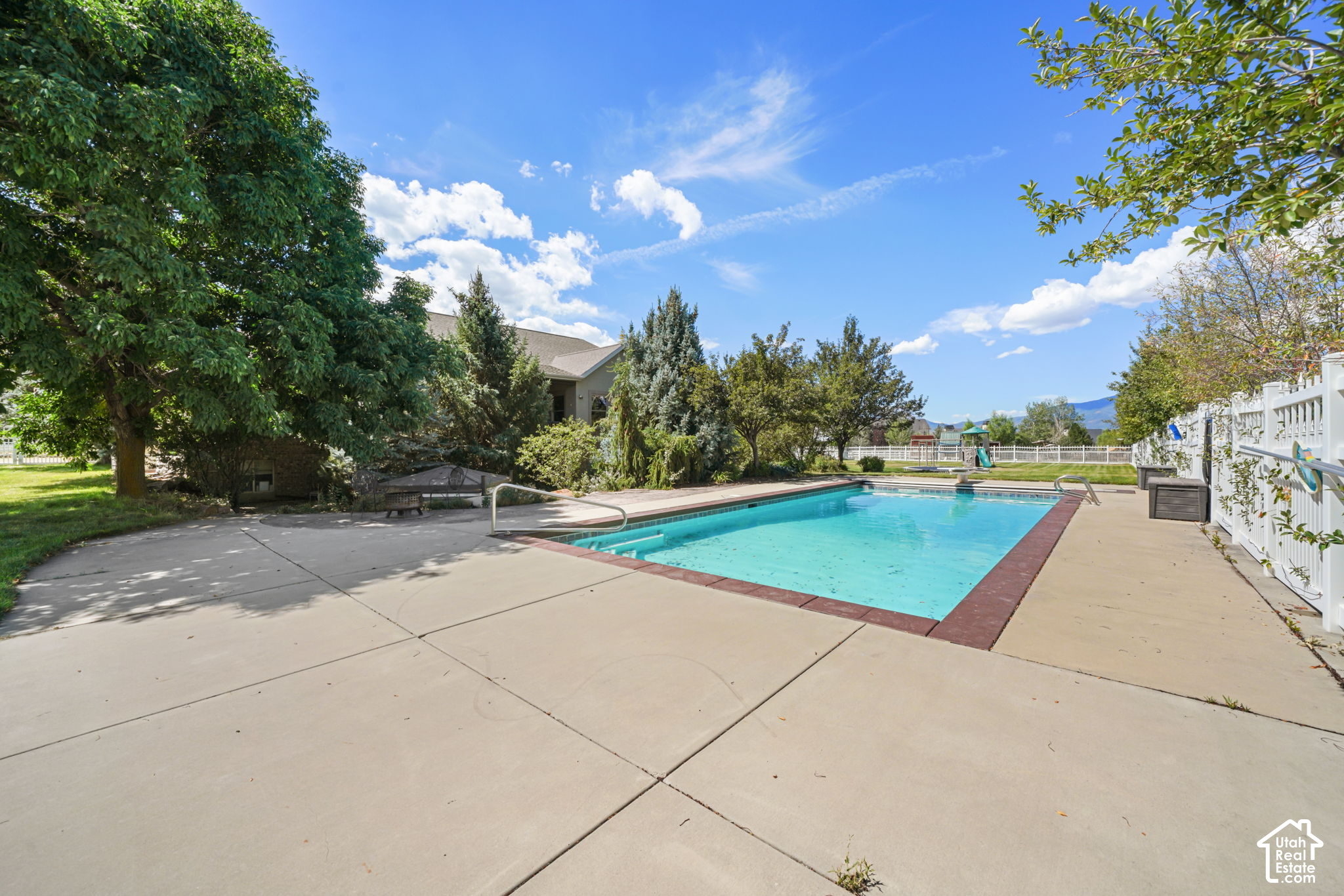 main property photo 93