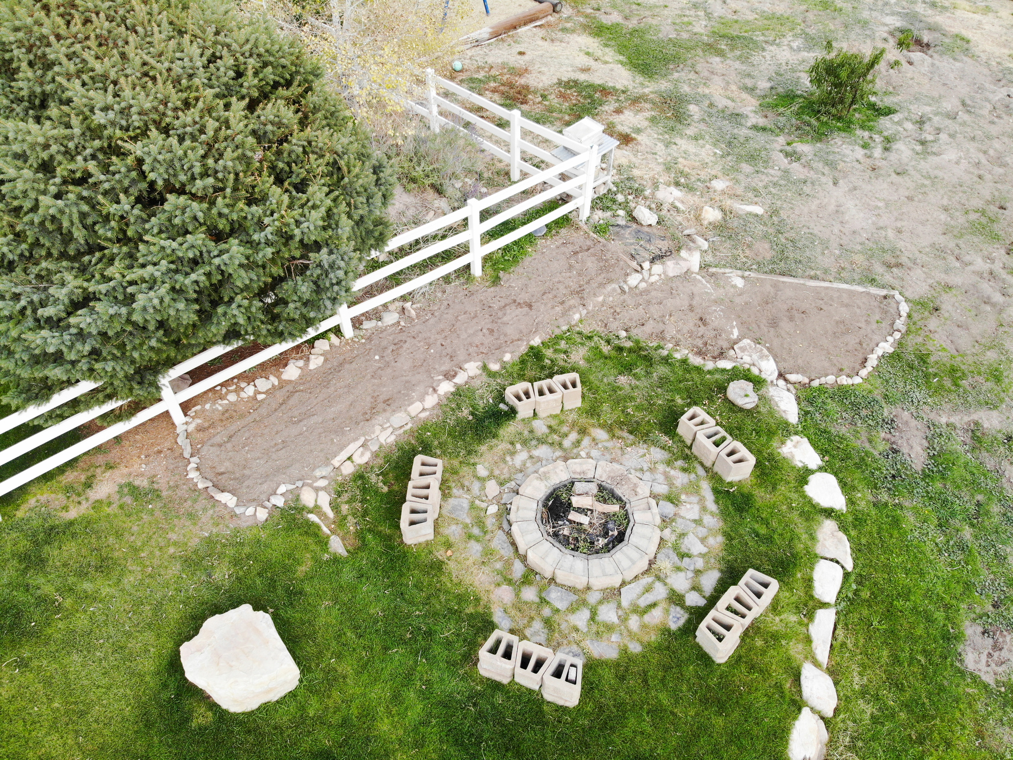 main property photo 38