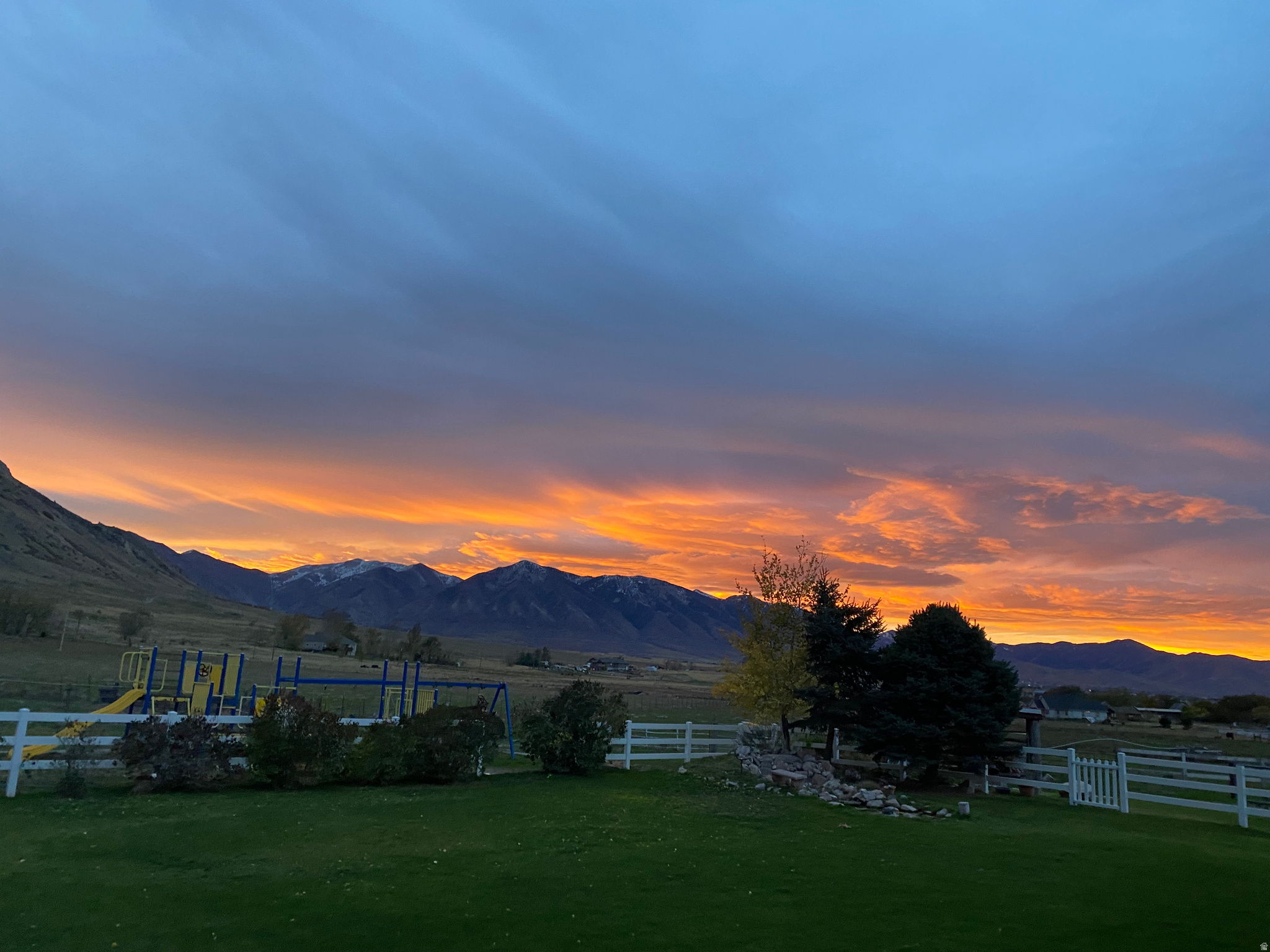 main property photo 40