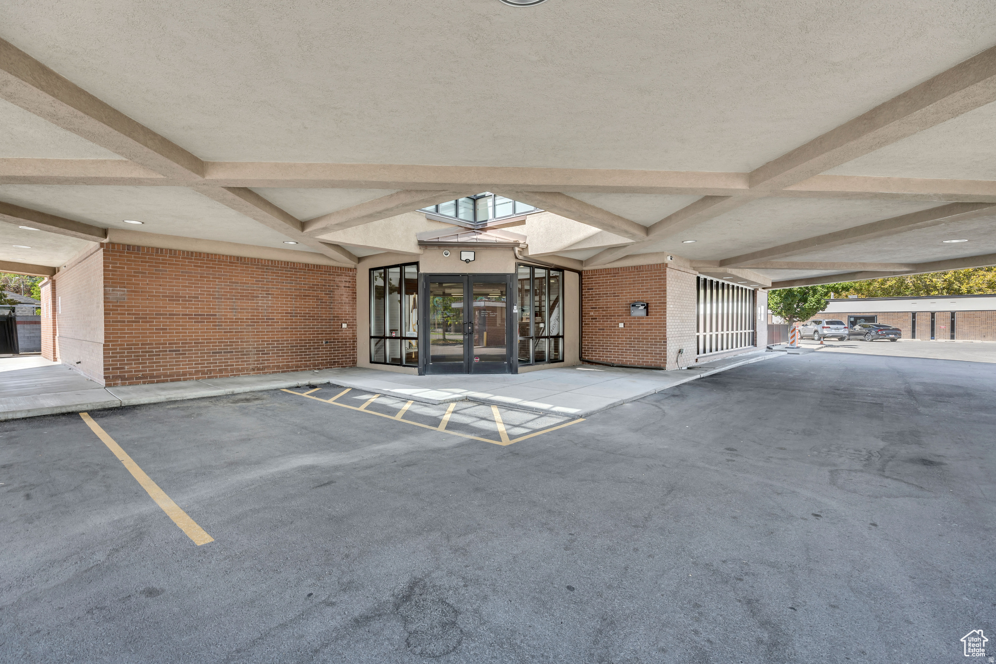 main property photo 46