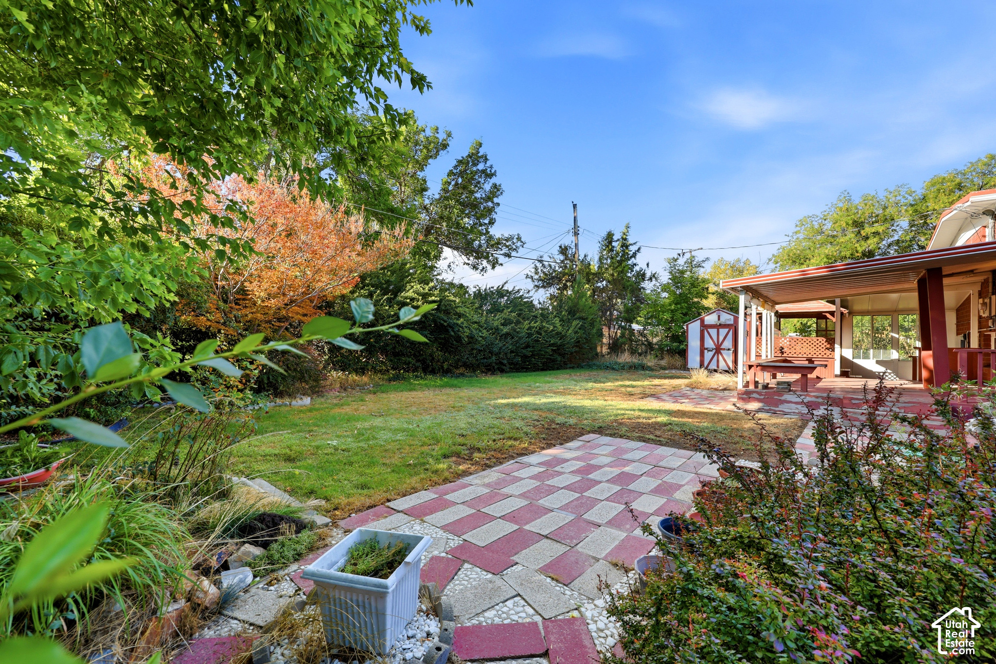 main property photo 29