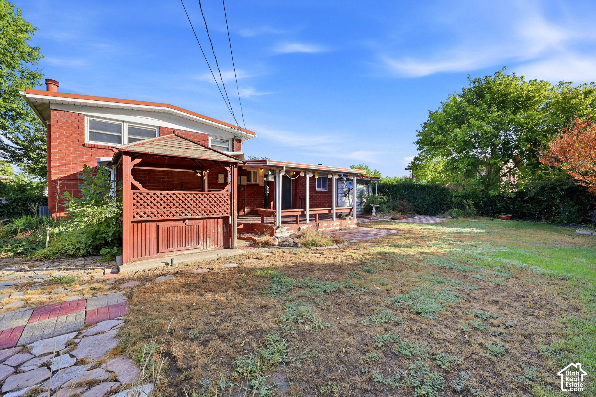 main property photo 33