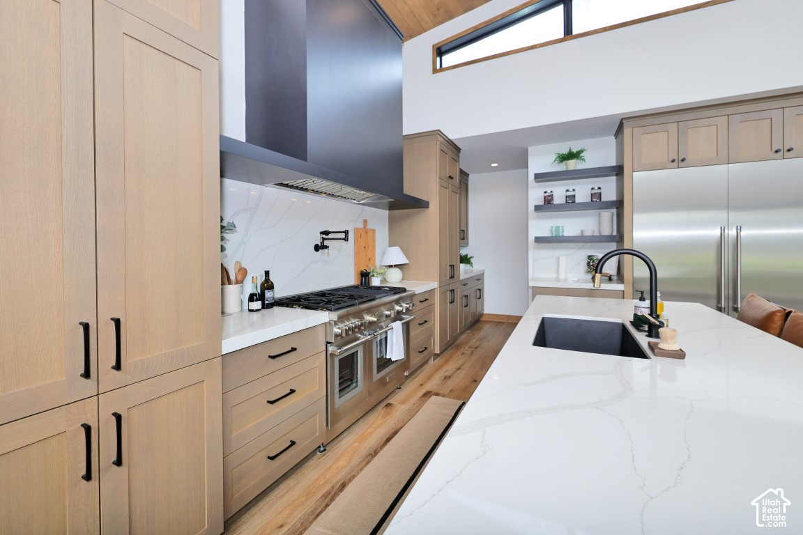 main property photo 12