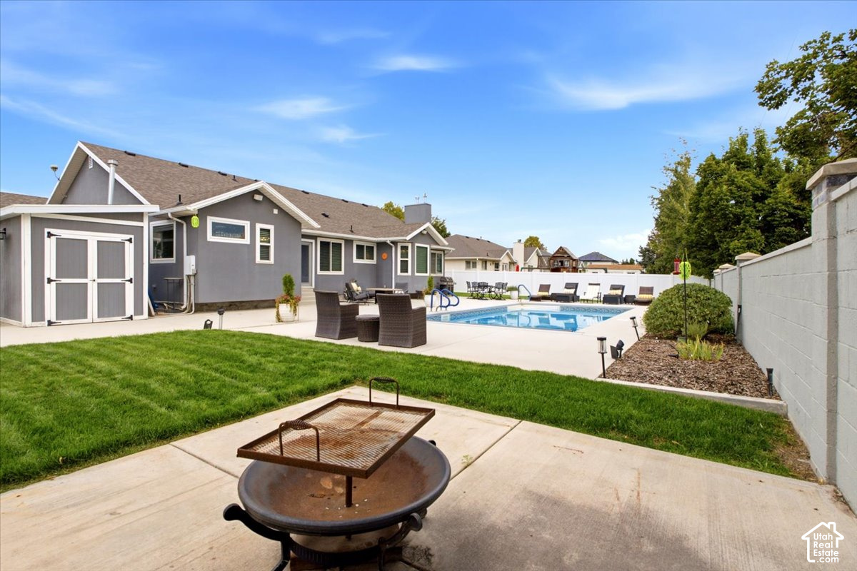 main property photo 37