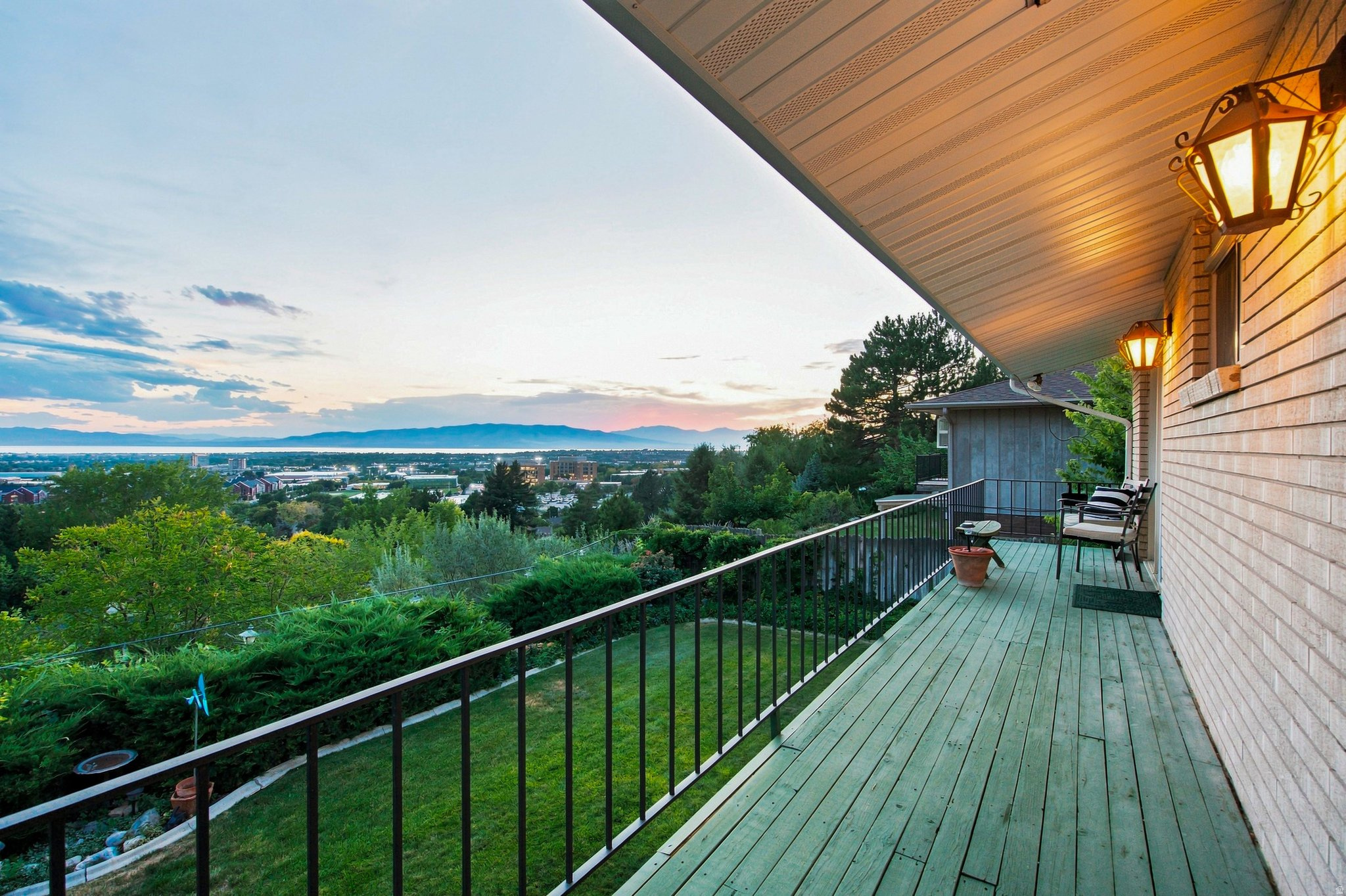 main property photo 41