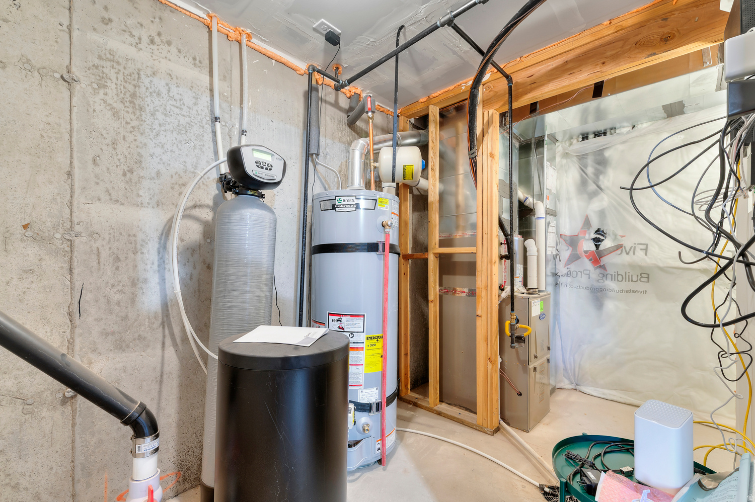 main property photo 20