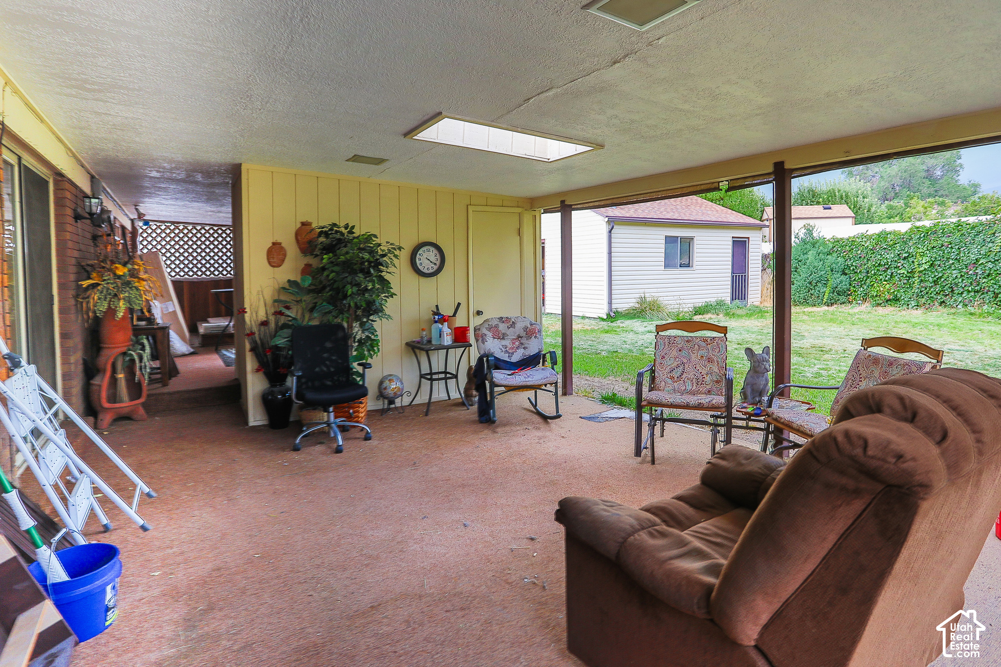 main property photo 31