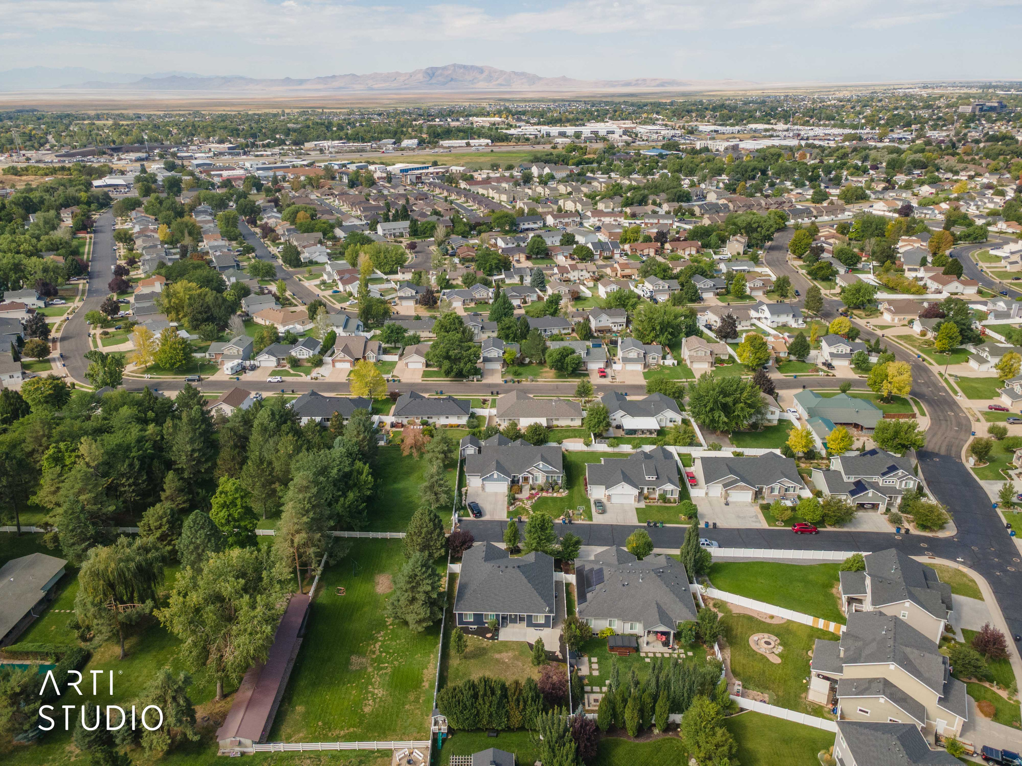 main property photo 45