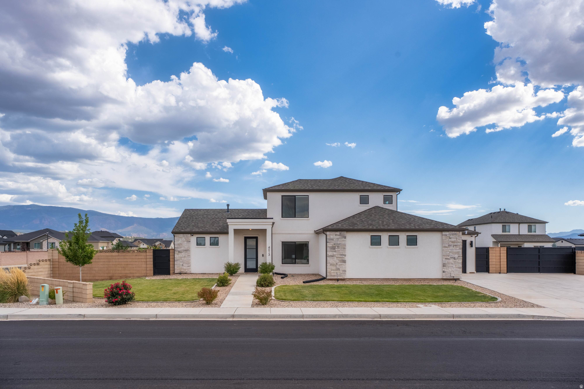 main property photo 83