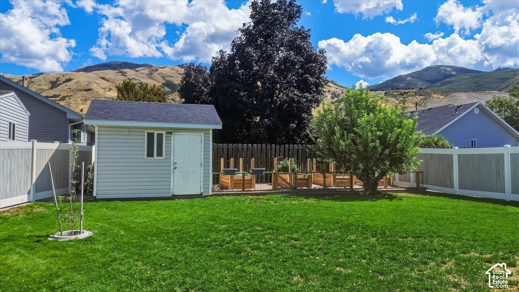 main property photo 66