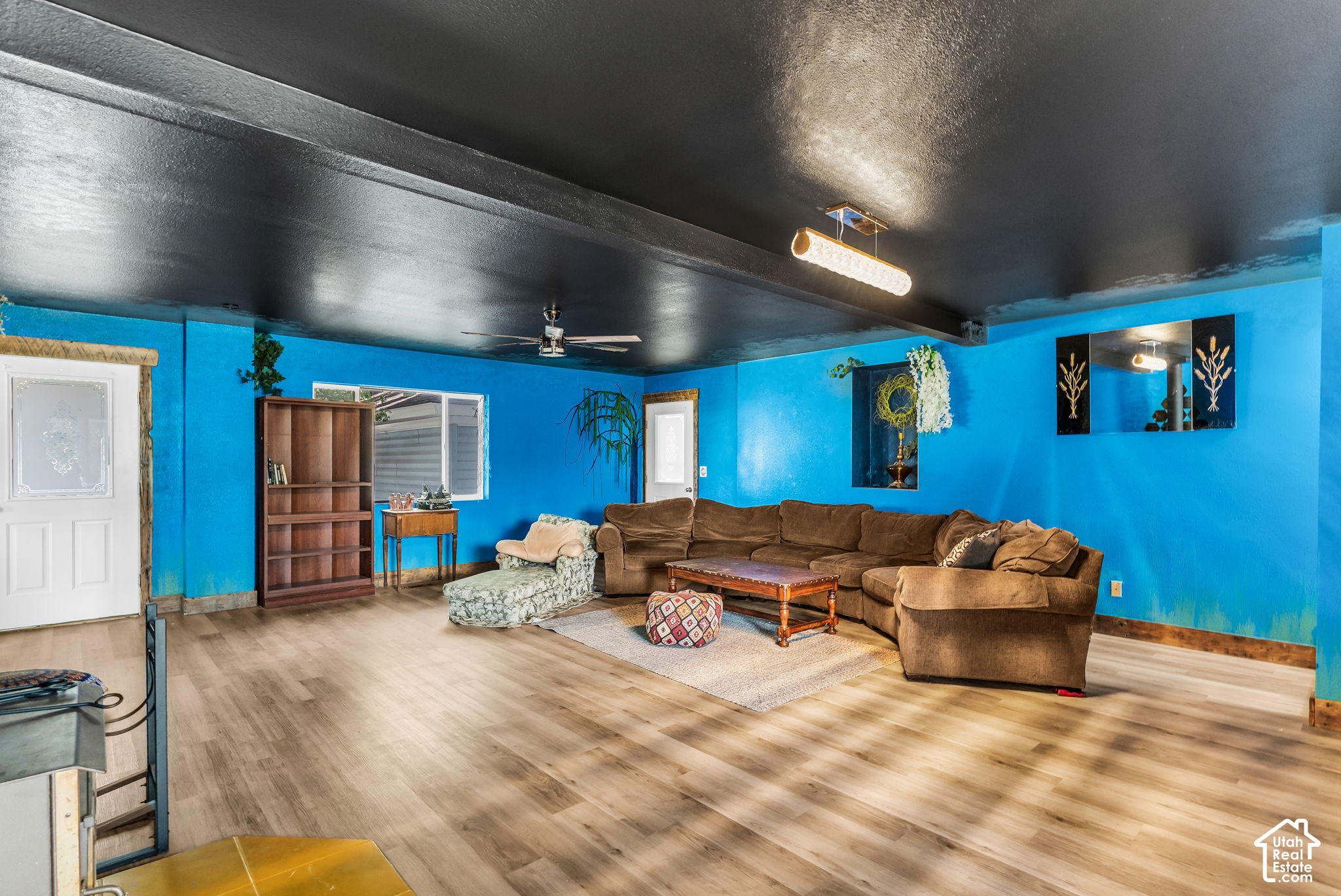 main property photo 16