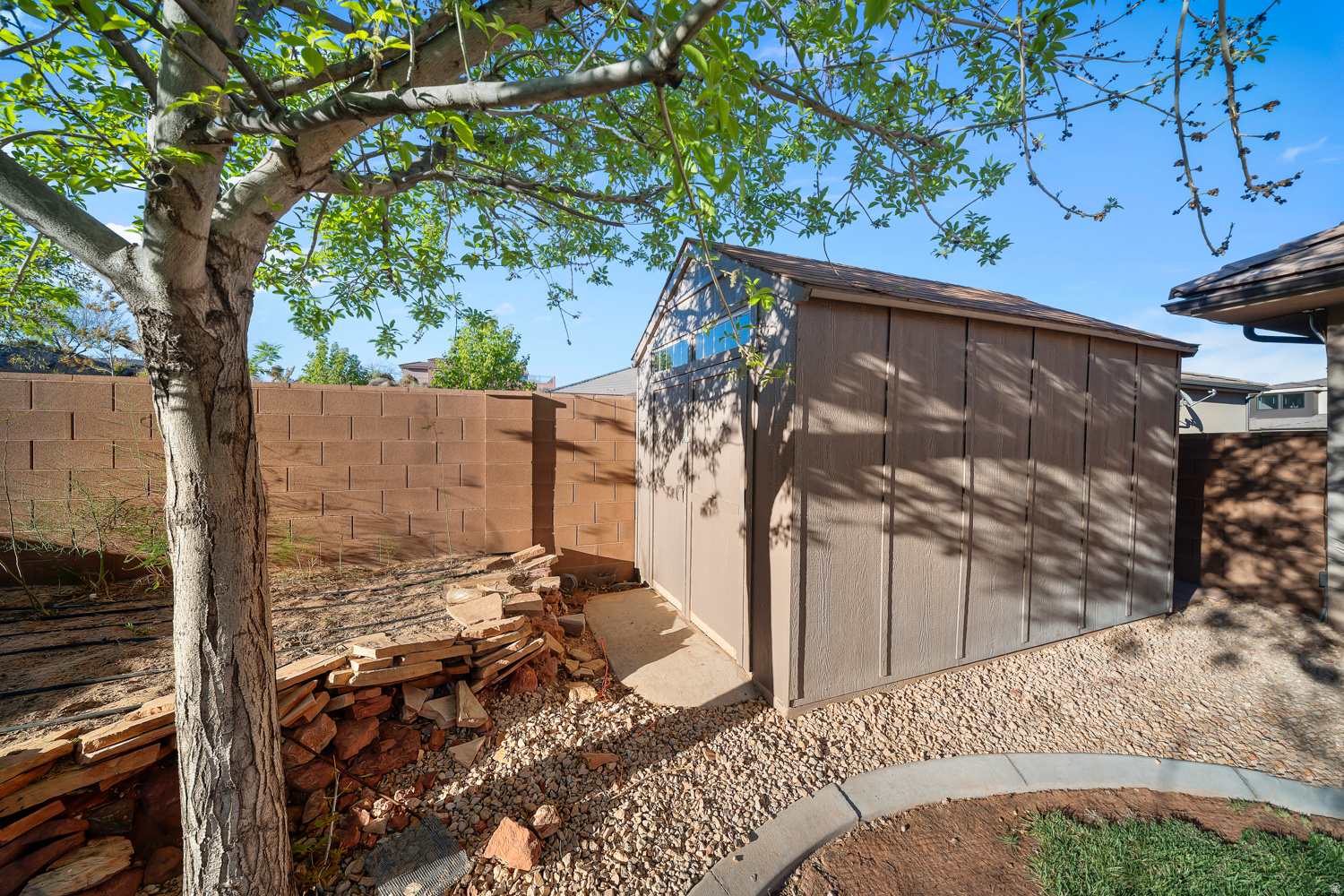 main property photo 56
