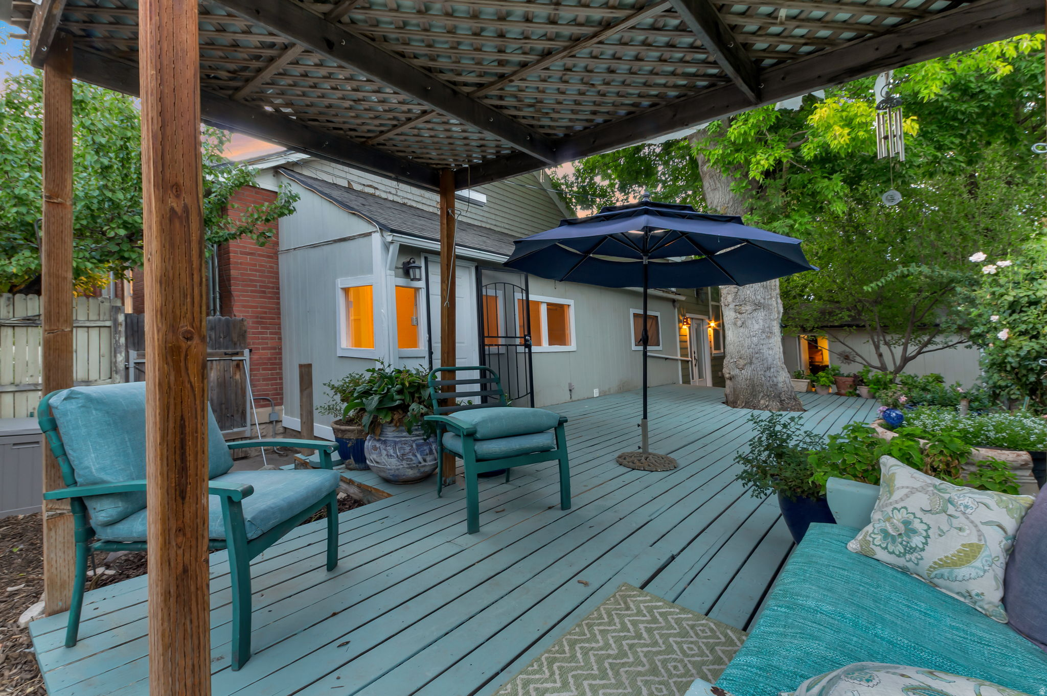 main property photo 17