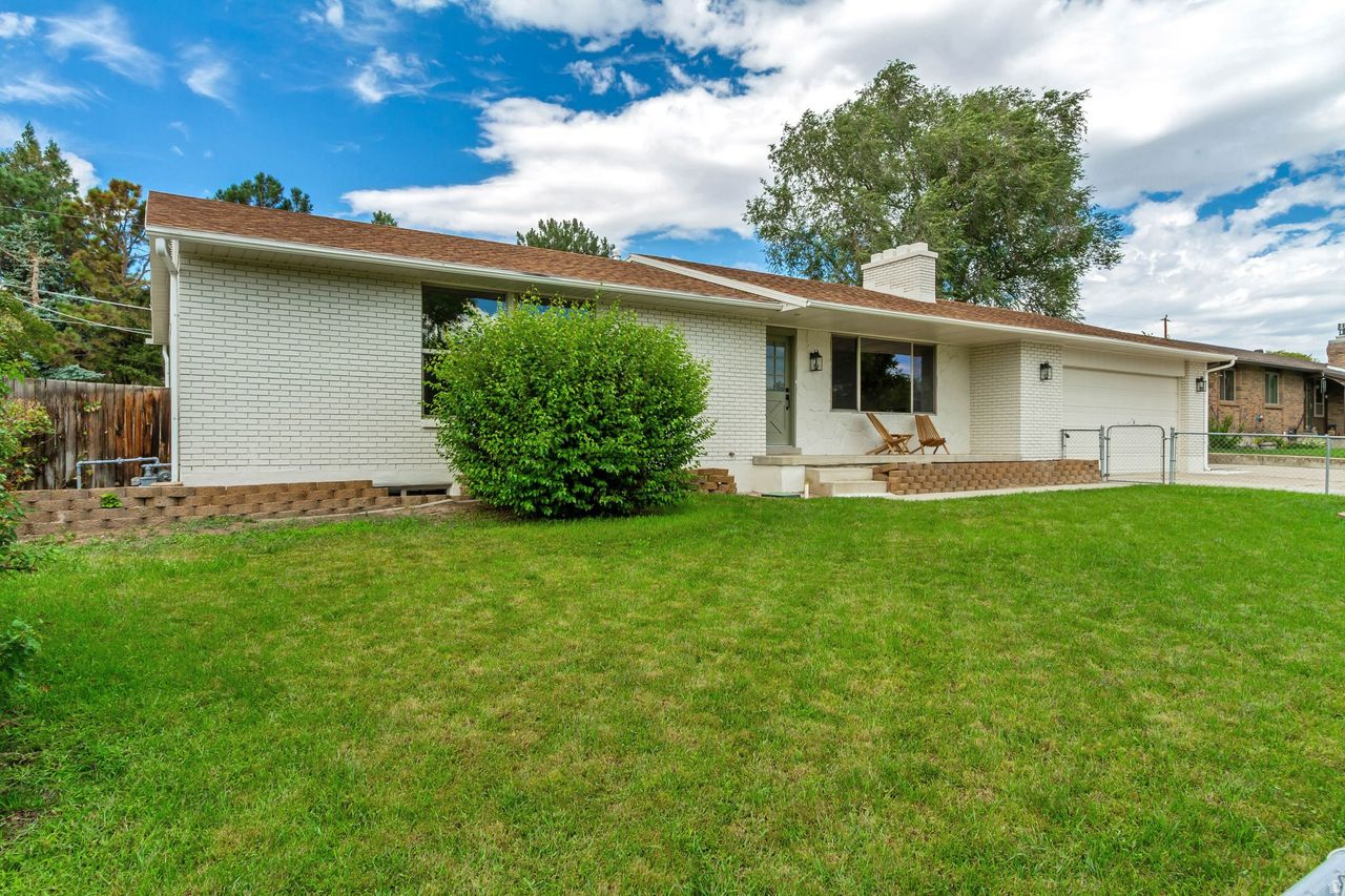 main property photo 70