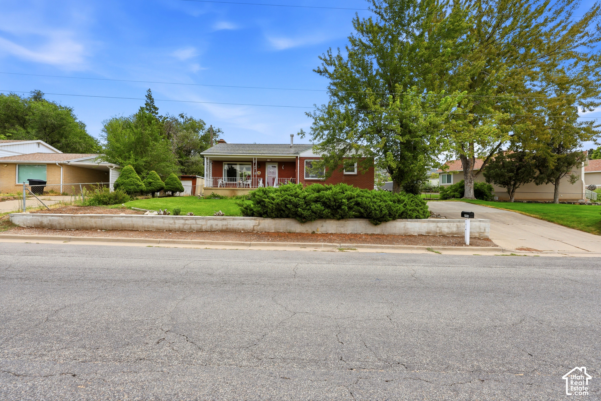 main property photo 5