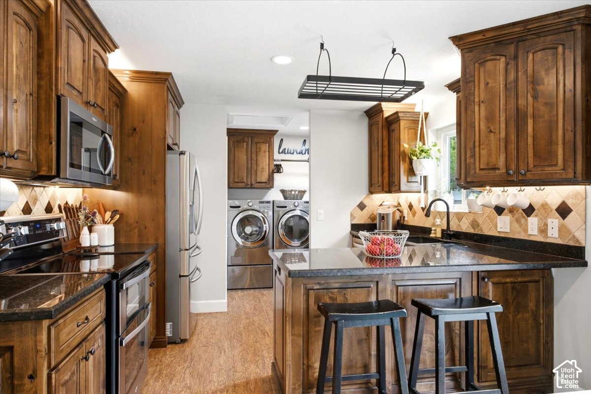 main property photo 8