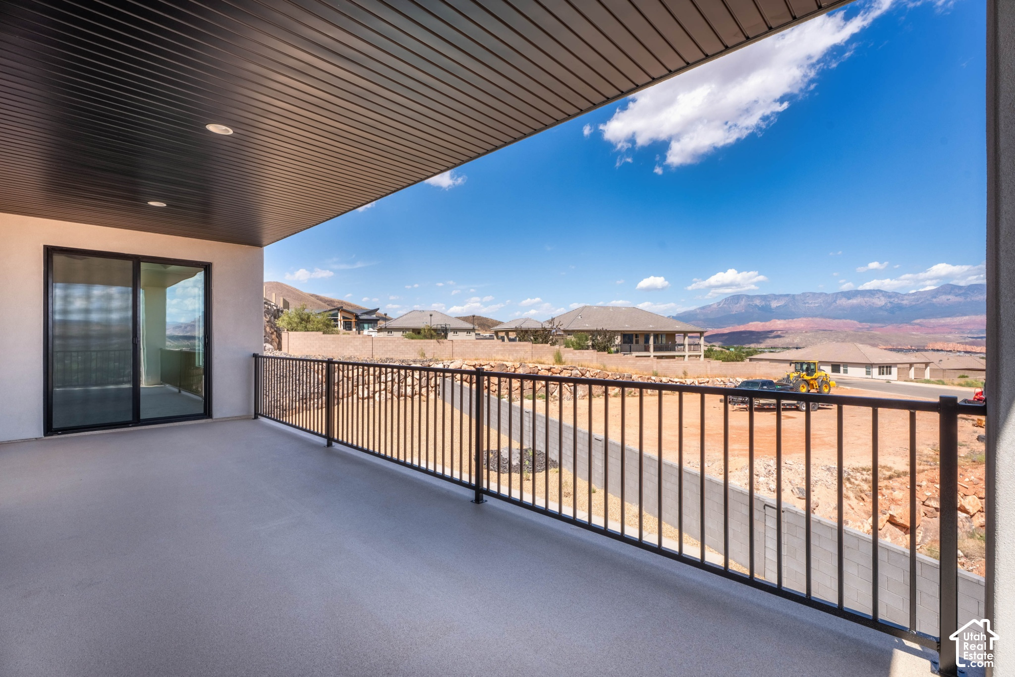 main property photo 20